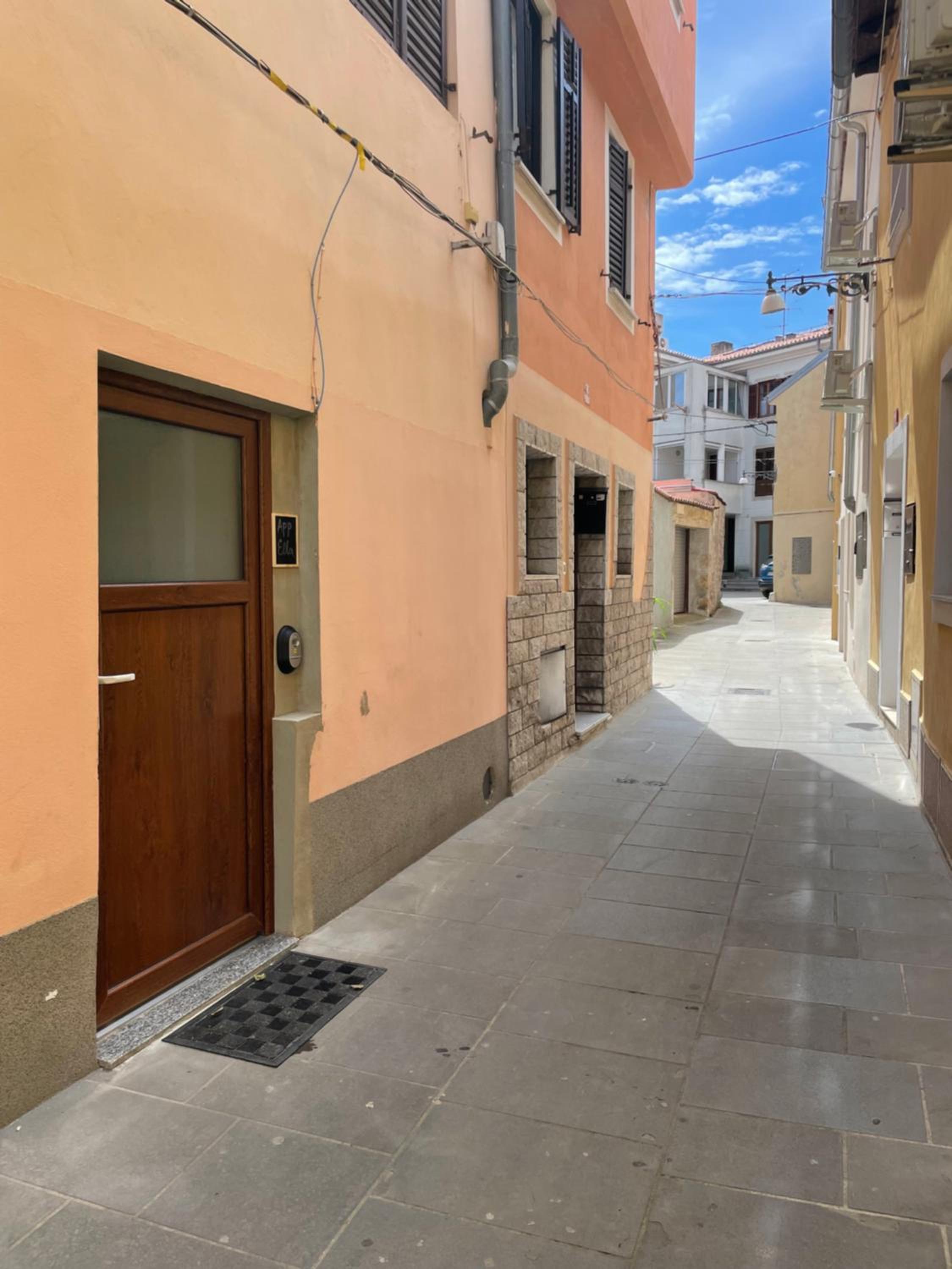 Apartma Ella