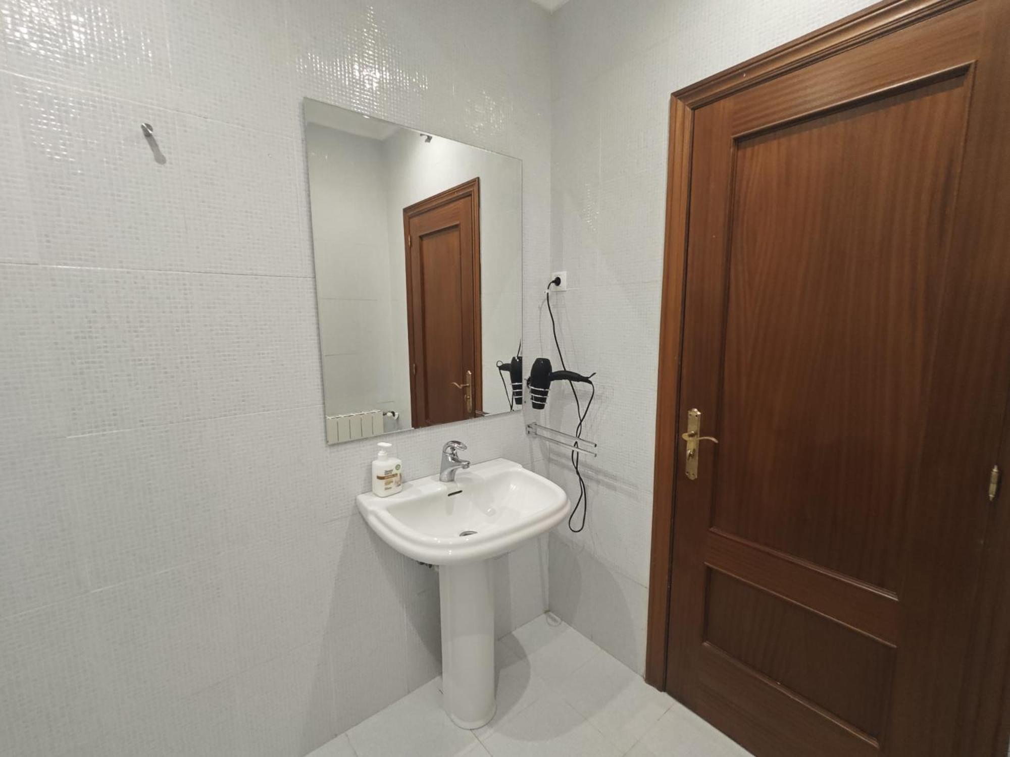 2 habitaciones en piso Bilbao