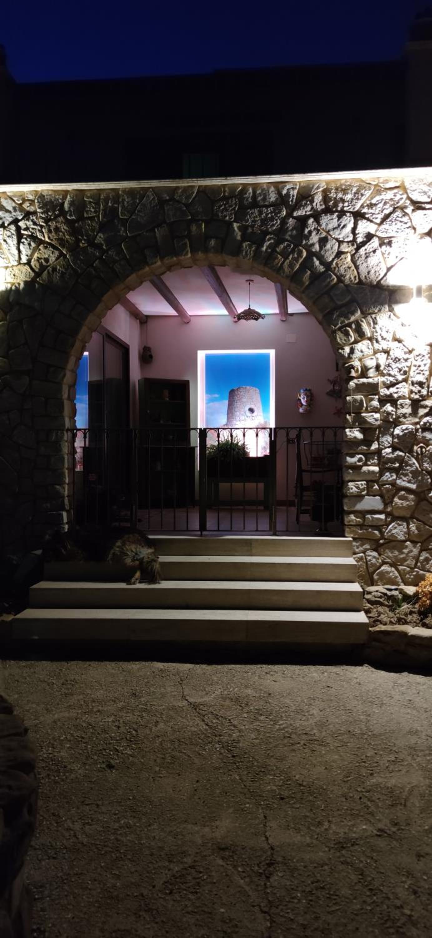 Photo 33