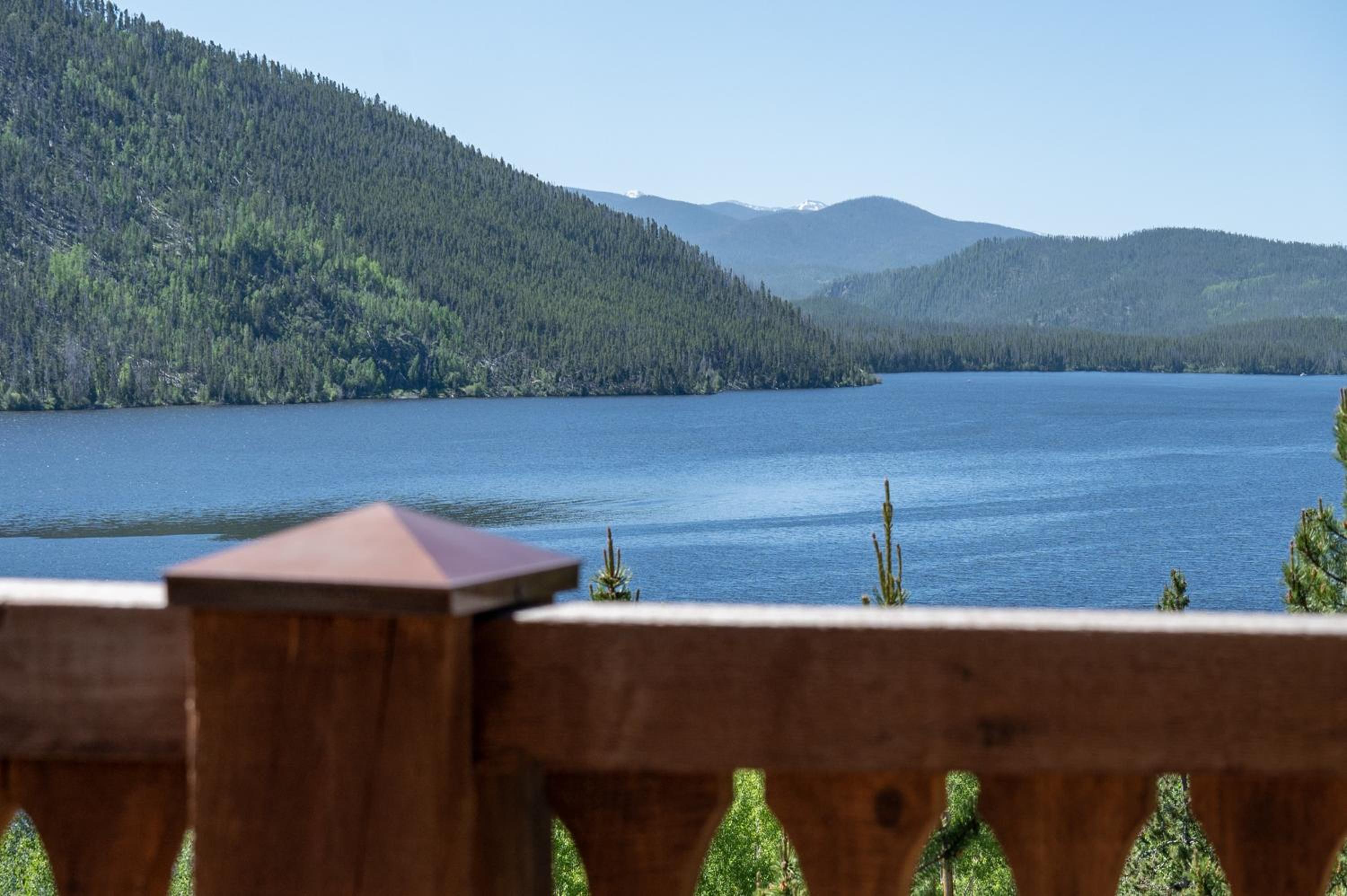 Ski Shores- The Chalet cabin view 5