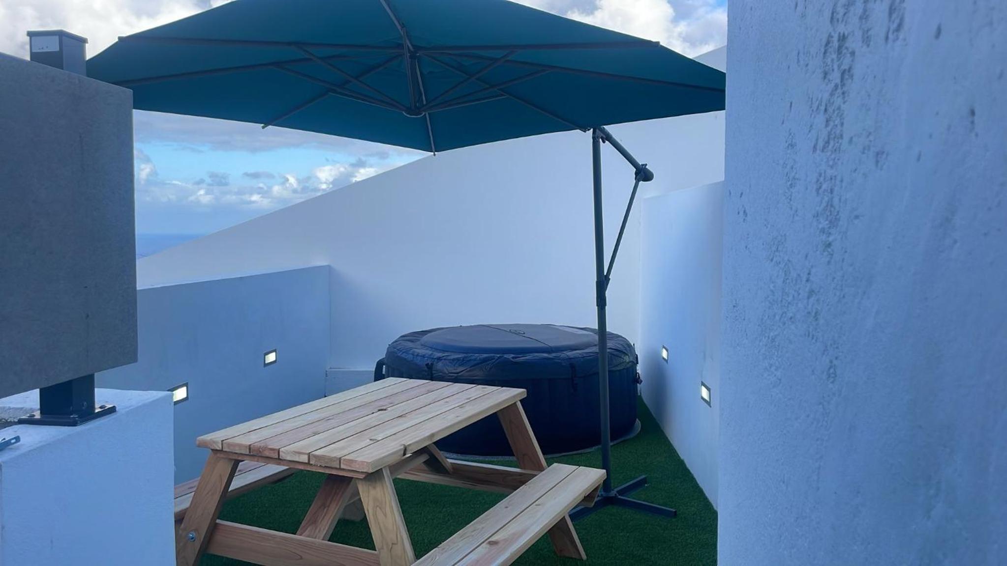 Casa da Grota do Bravo view 2