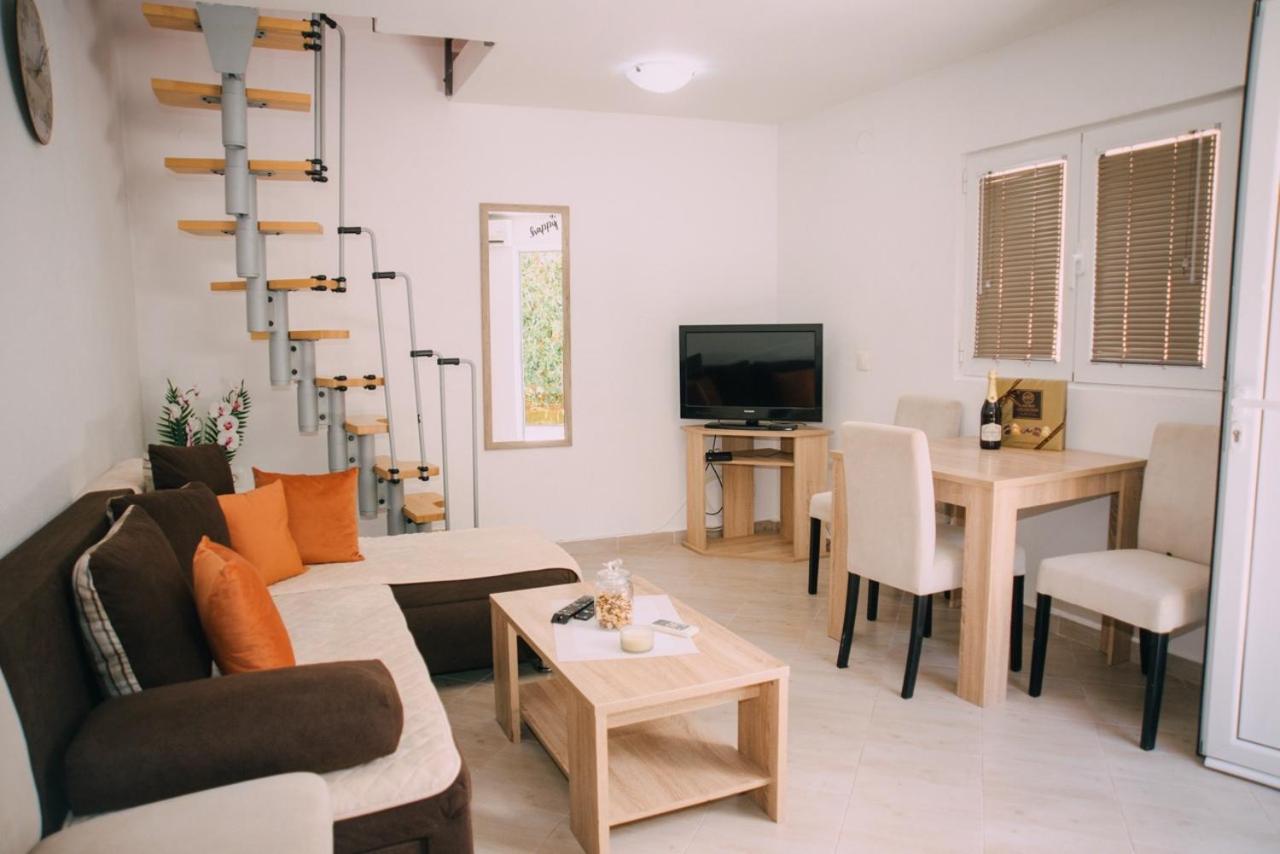 Lovely apartment Moki near the center view 3
