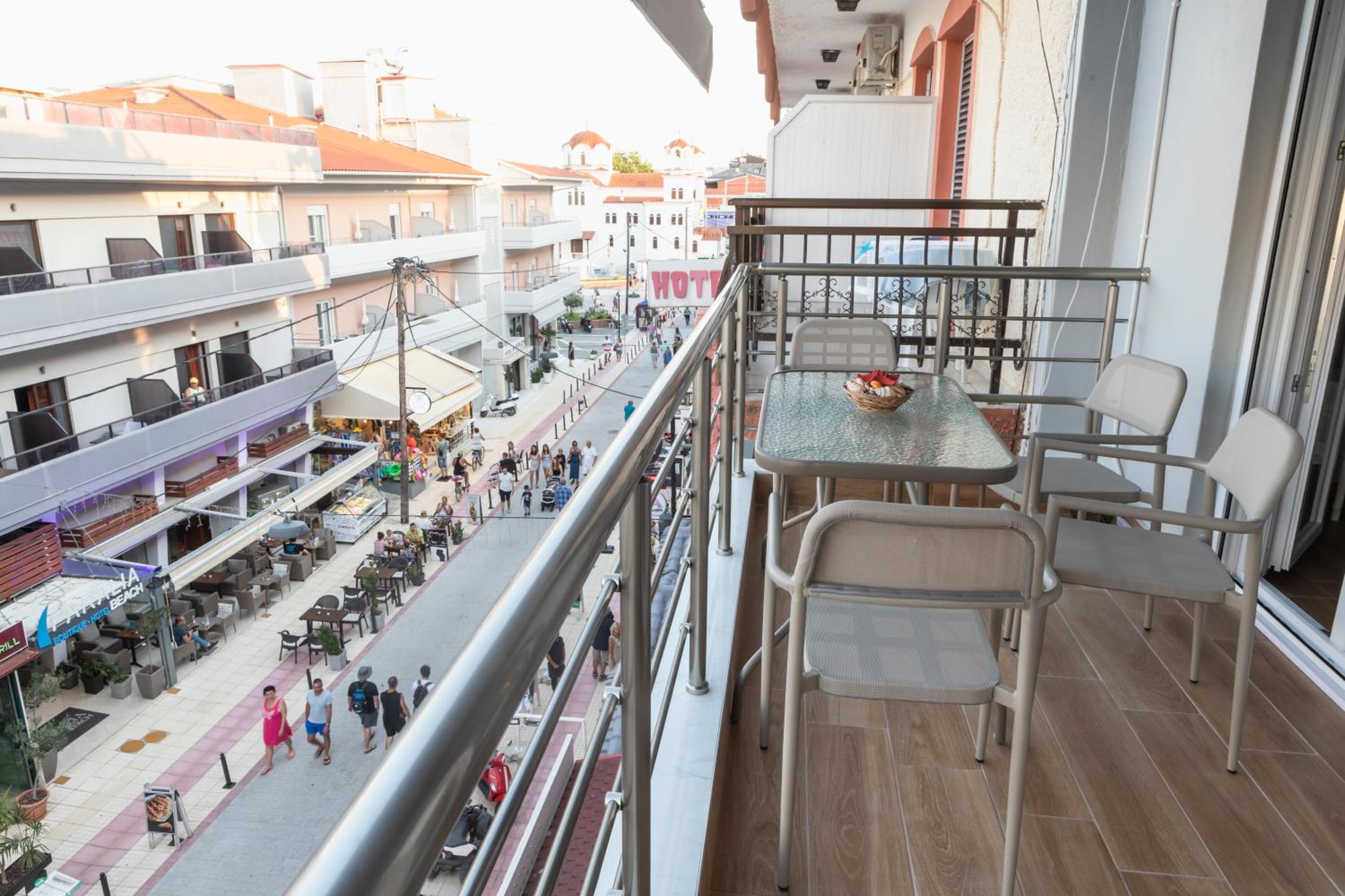 Paralia Luxury Apartment
