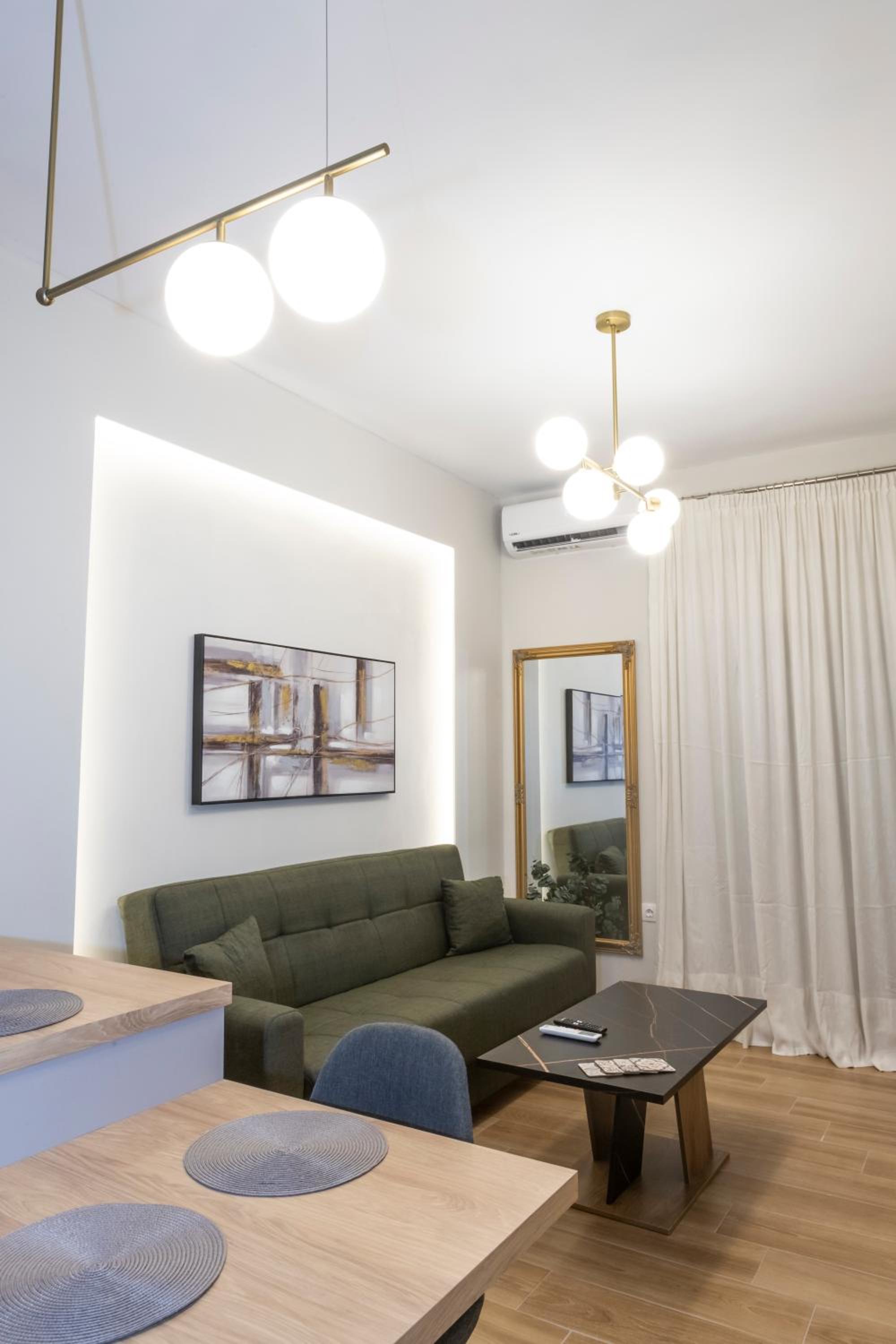 Paralia Luxury Apartment