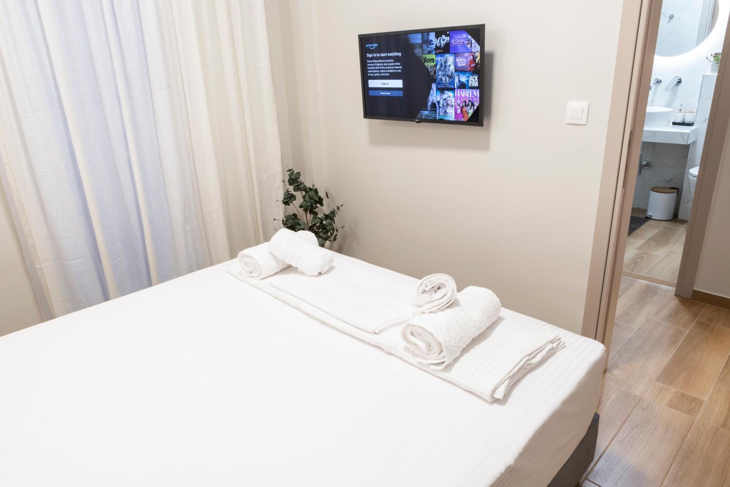 Paralia Luxury Apartment