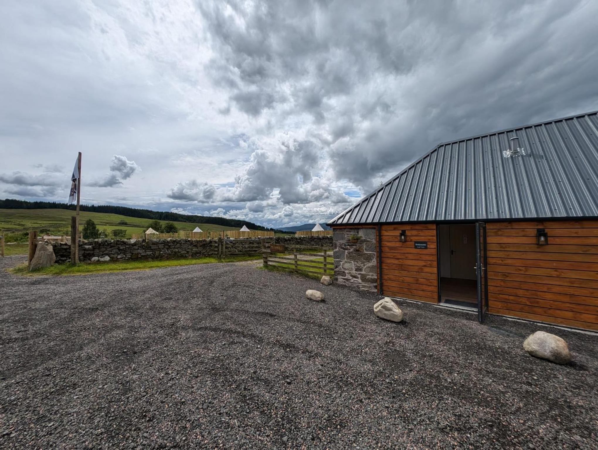 Tomnauld Farm