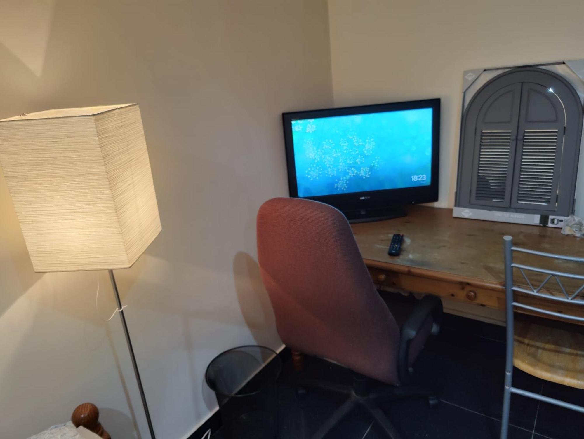 Oxford Vacations - Oxford Guest Studio - Property Image 3