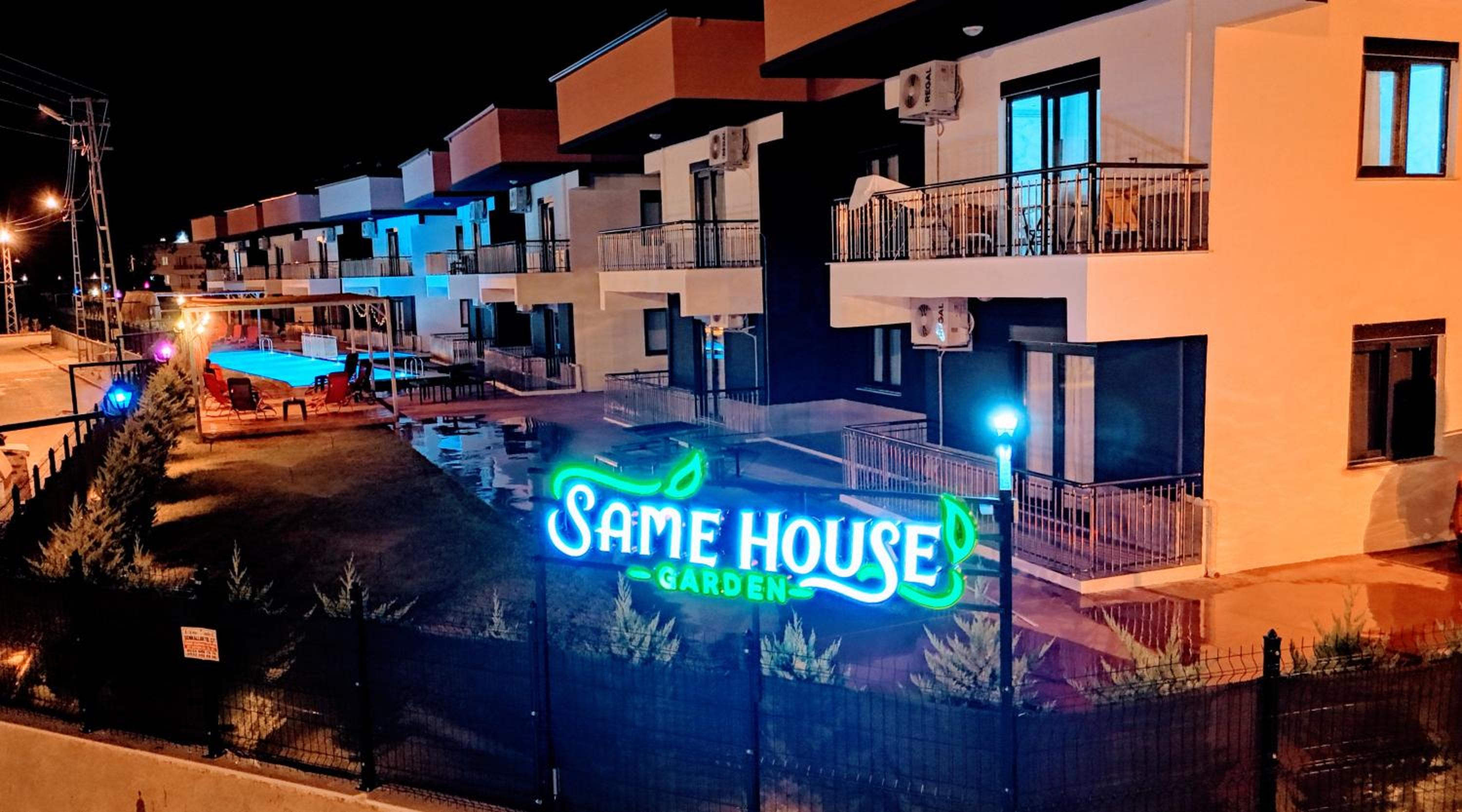 Same House Garden
