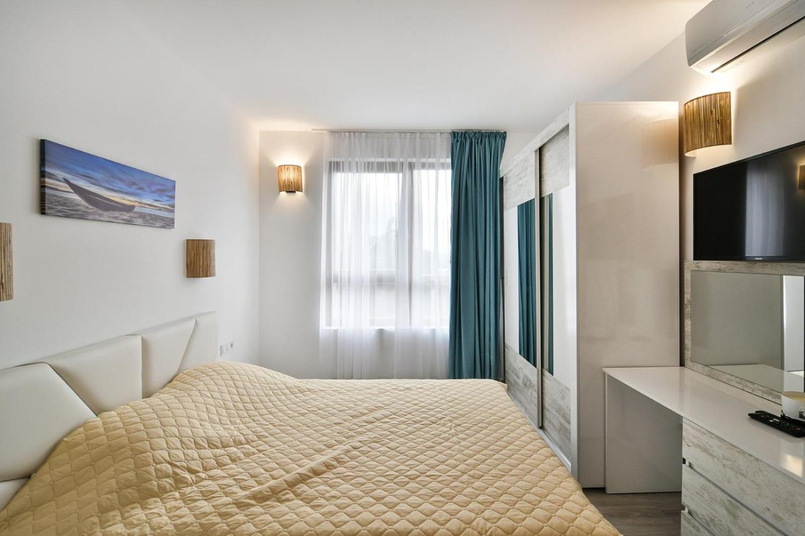 Boutique holiday Golden Sands