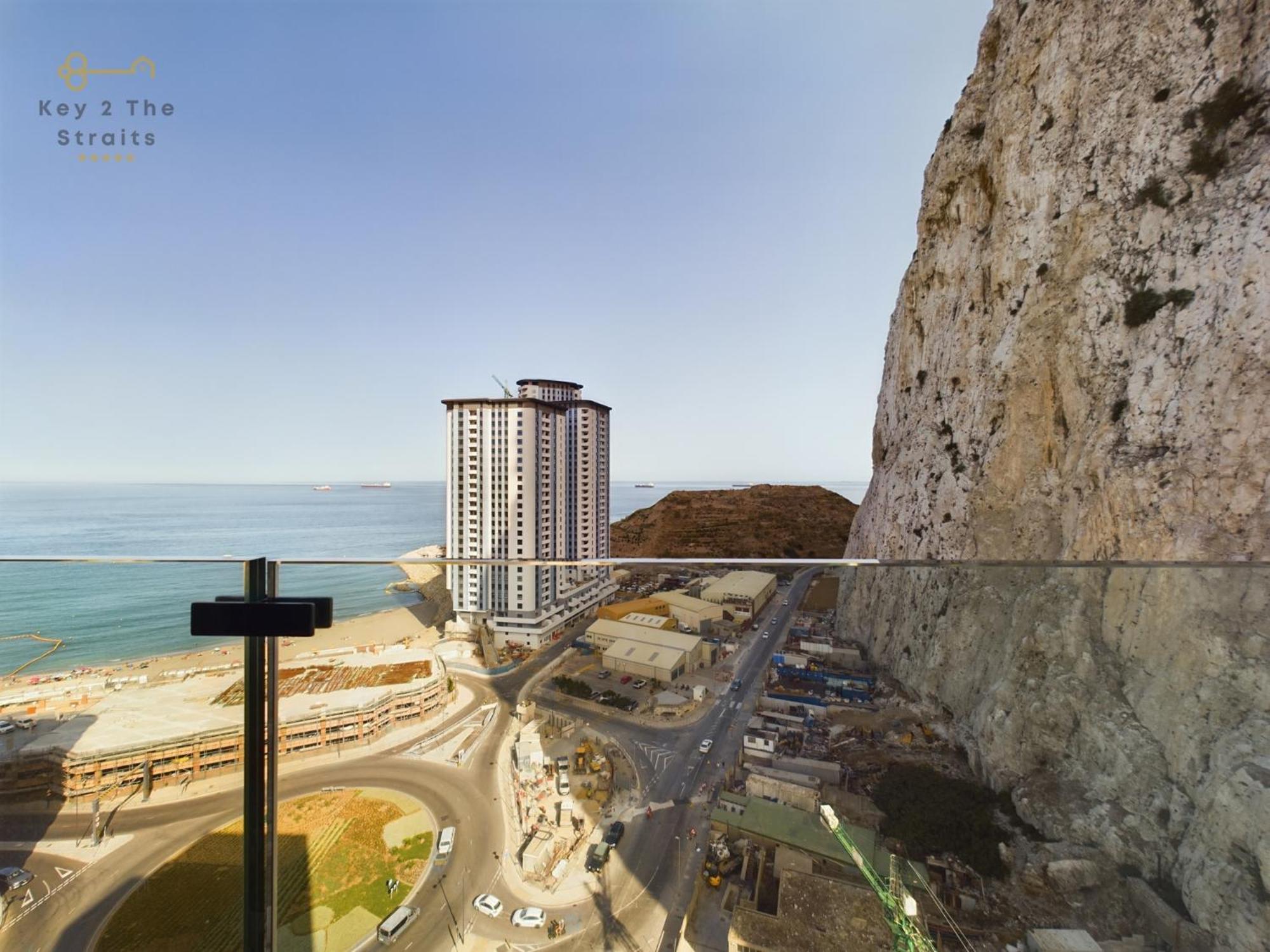 NEW Luxury Sunrise Oceanview Apartment in Gibraltar view 5