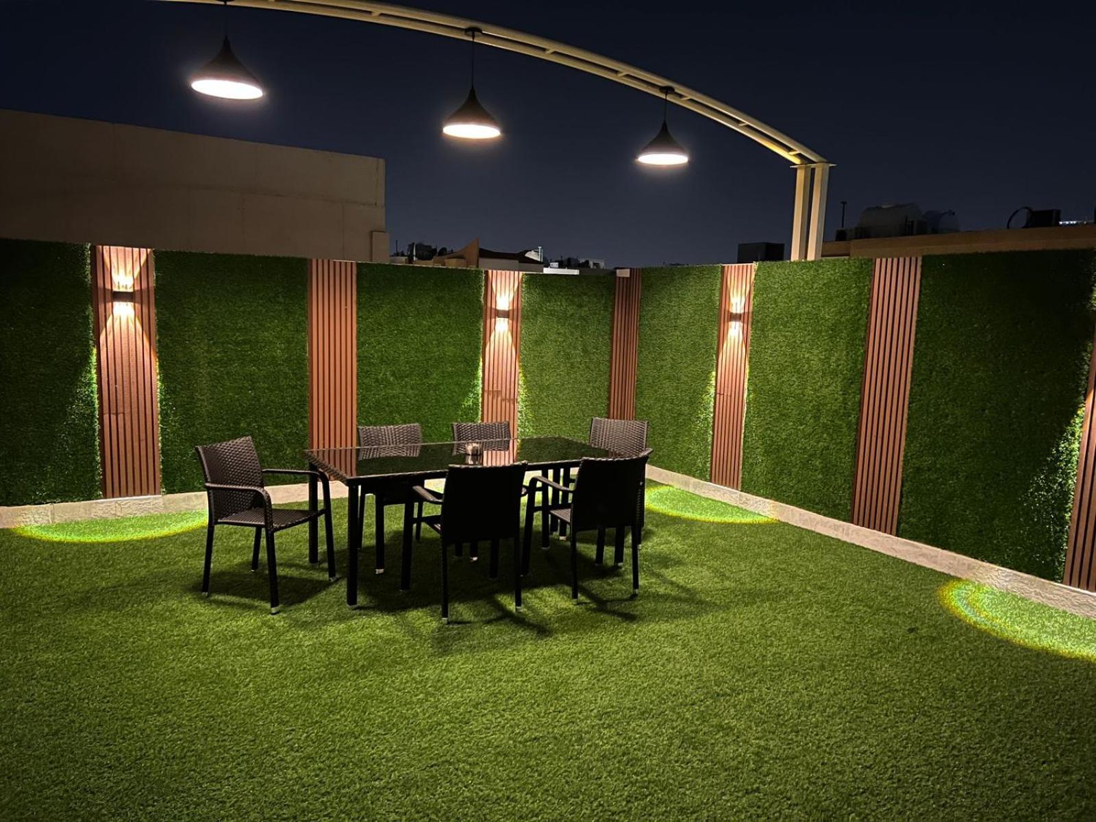 Luxury apartment with garden