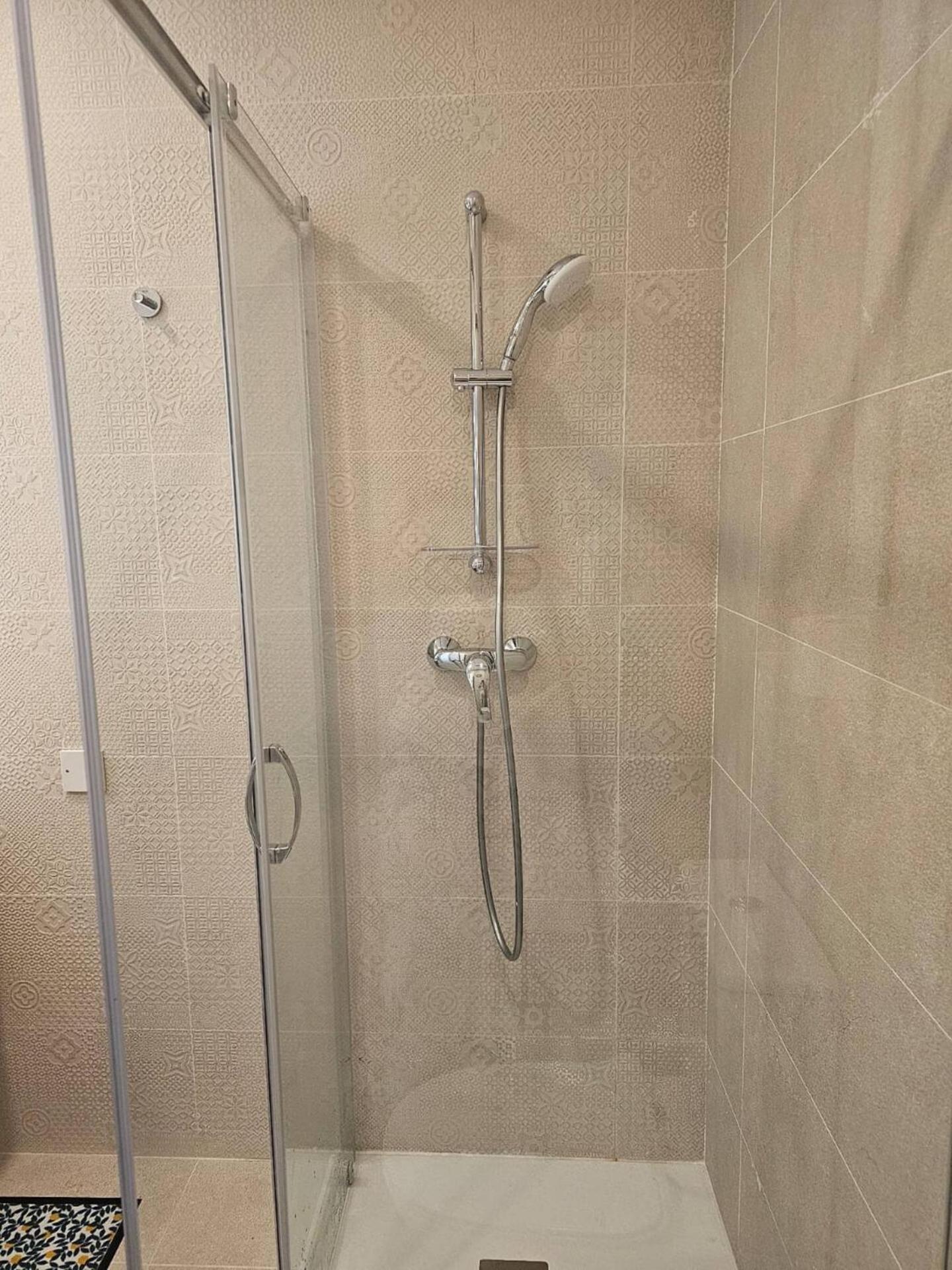 Luxurious Sliema Apartment Near Valletta Ferry