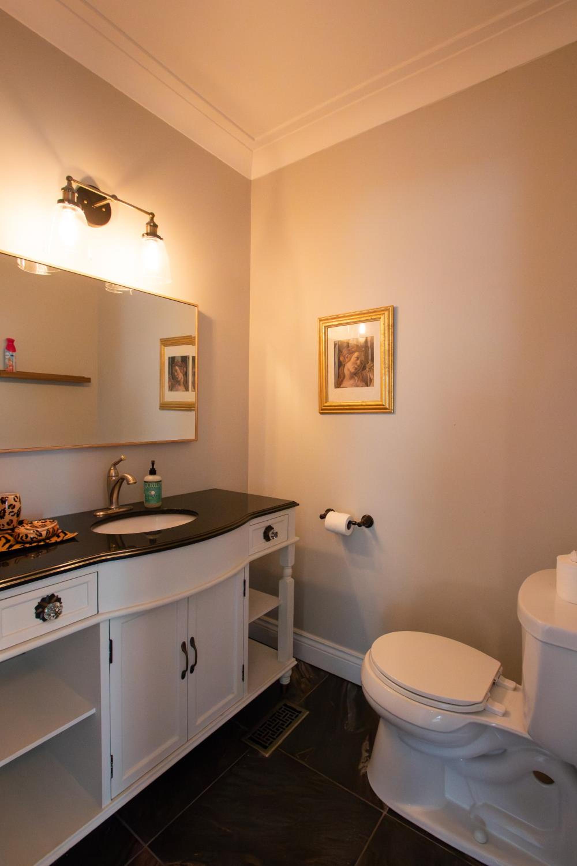 Deer Run Cottage- Golf Course cottage