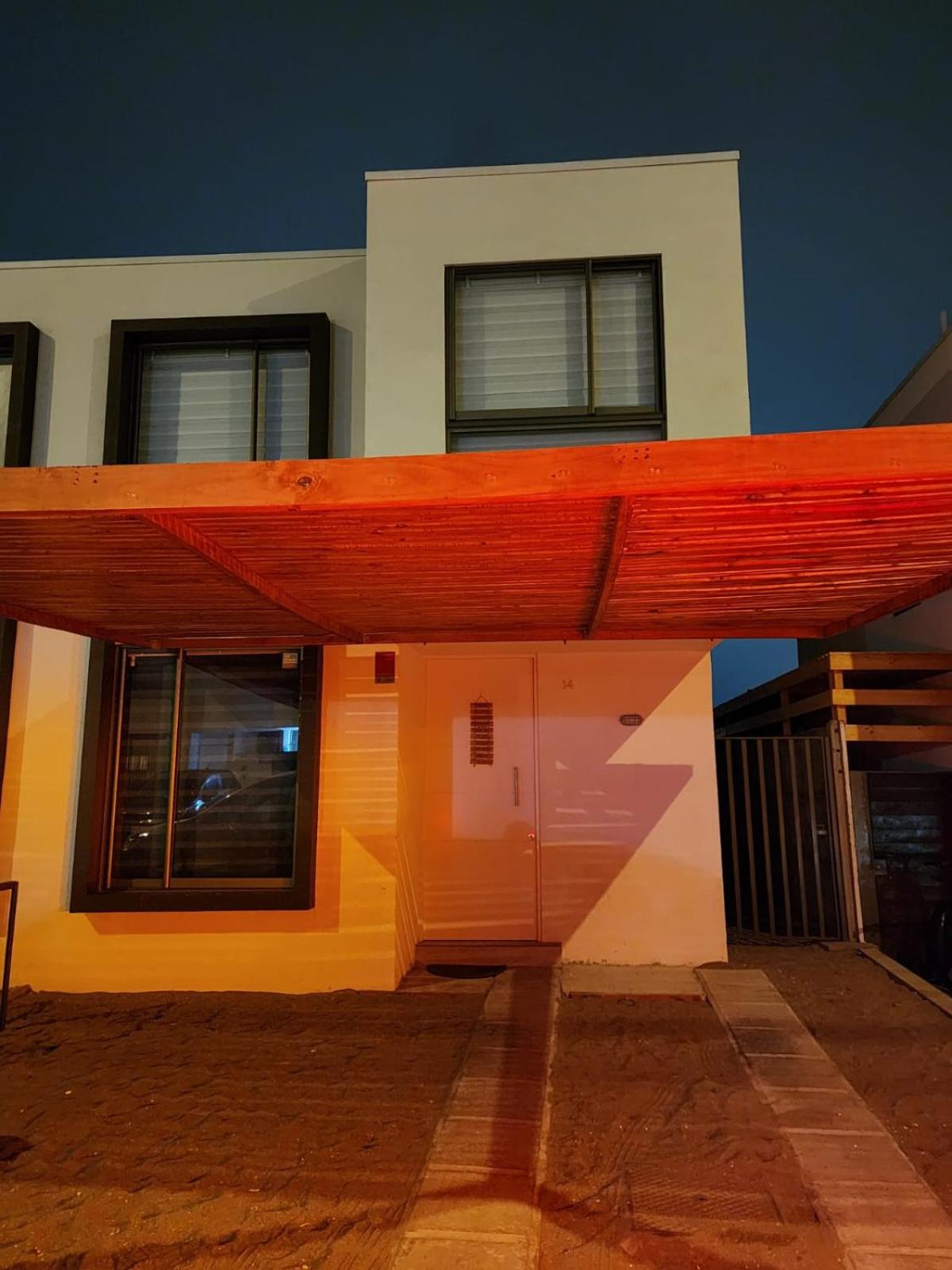 Casa Nueva Costa Laguna Amoblada