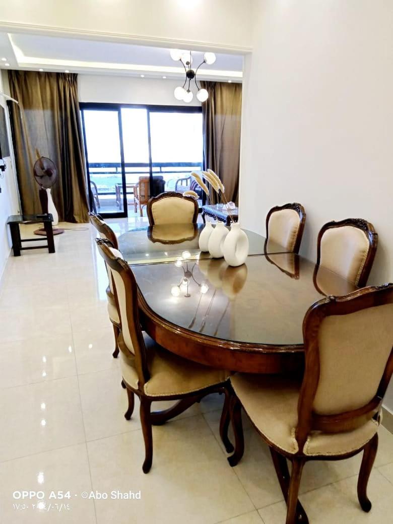 Gleem Bay ultra lux Apartment