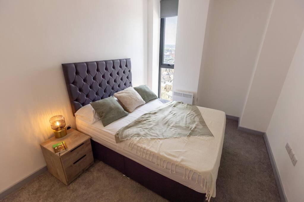 High Point 2 Bed Apartment view 4