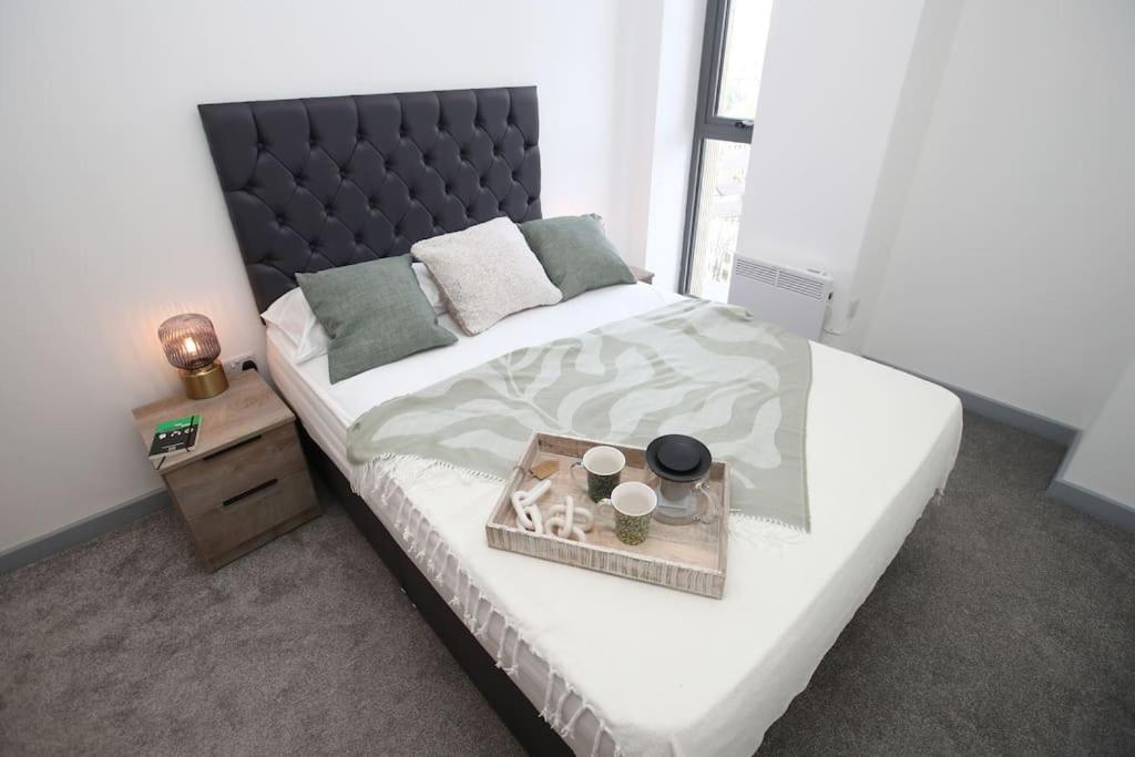 High Point 2 Bed Apartment view 5