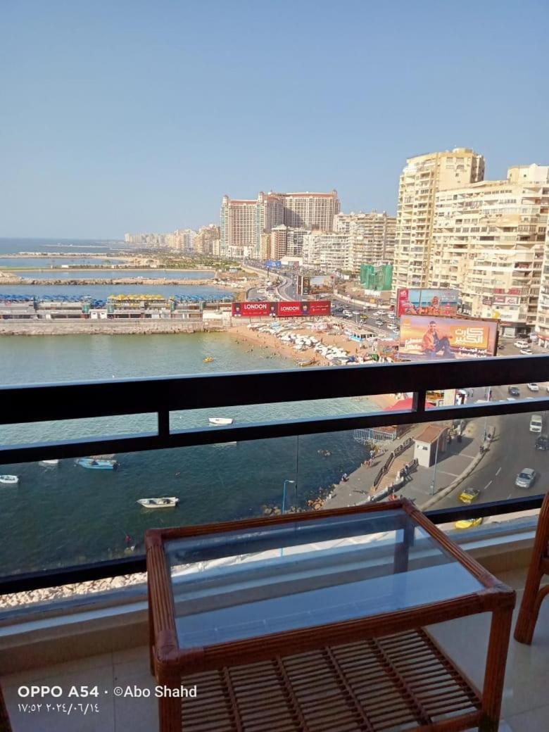 Gleem Bay ultra lux Apartment