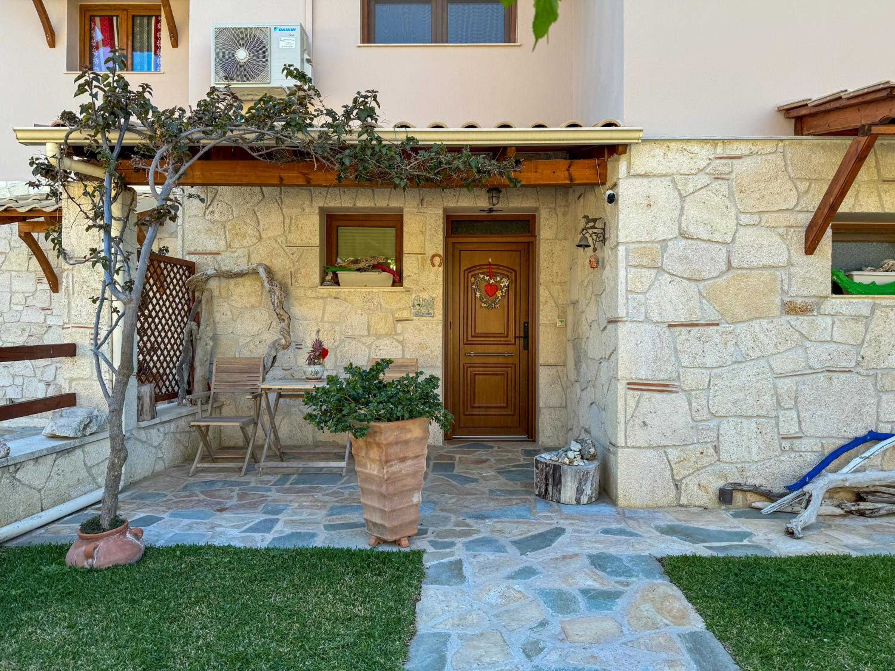 Luxurious Maisonette in Pefkochori view 4