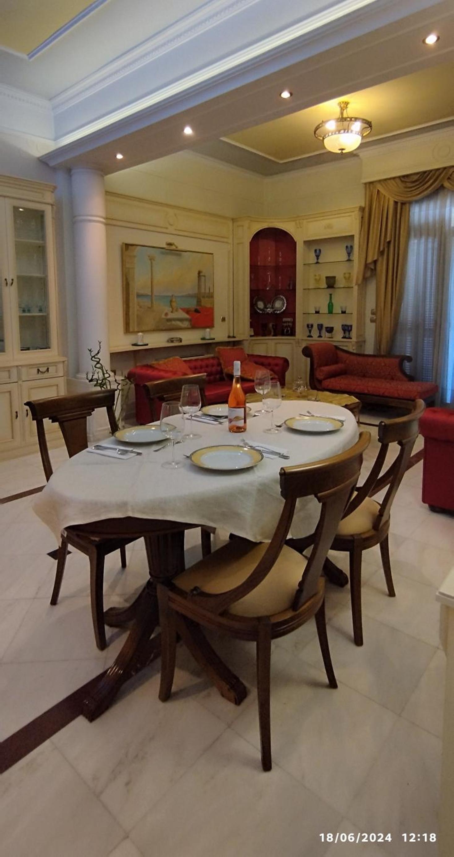 Elegant Tsimiski Neoclassical Apartment