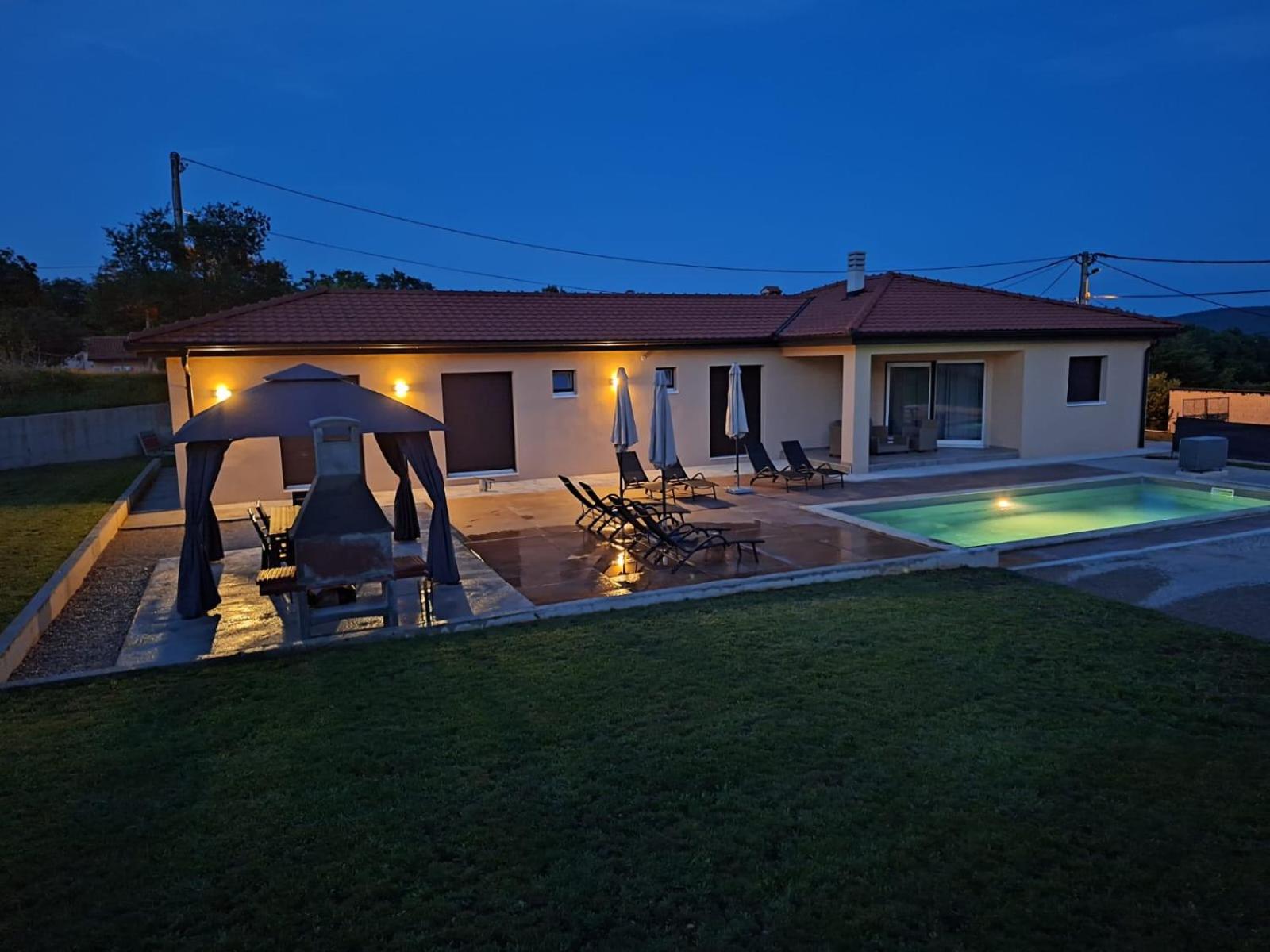 Holiday villa Villa Xenia view 4