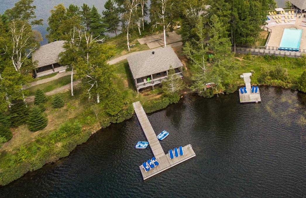 Tremblant Naturo-Spa, LAC, PISCINE, TENNIS, GYM