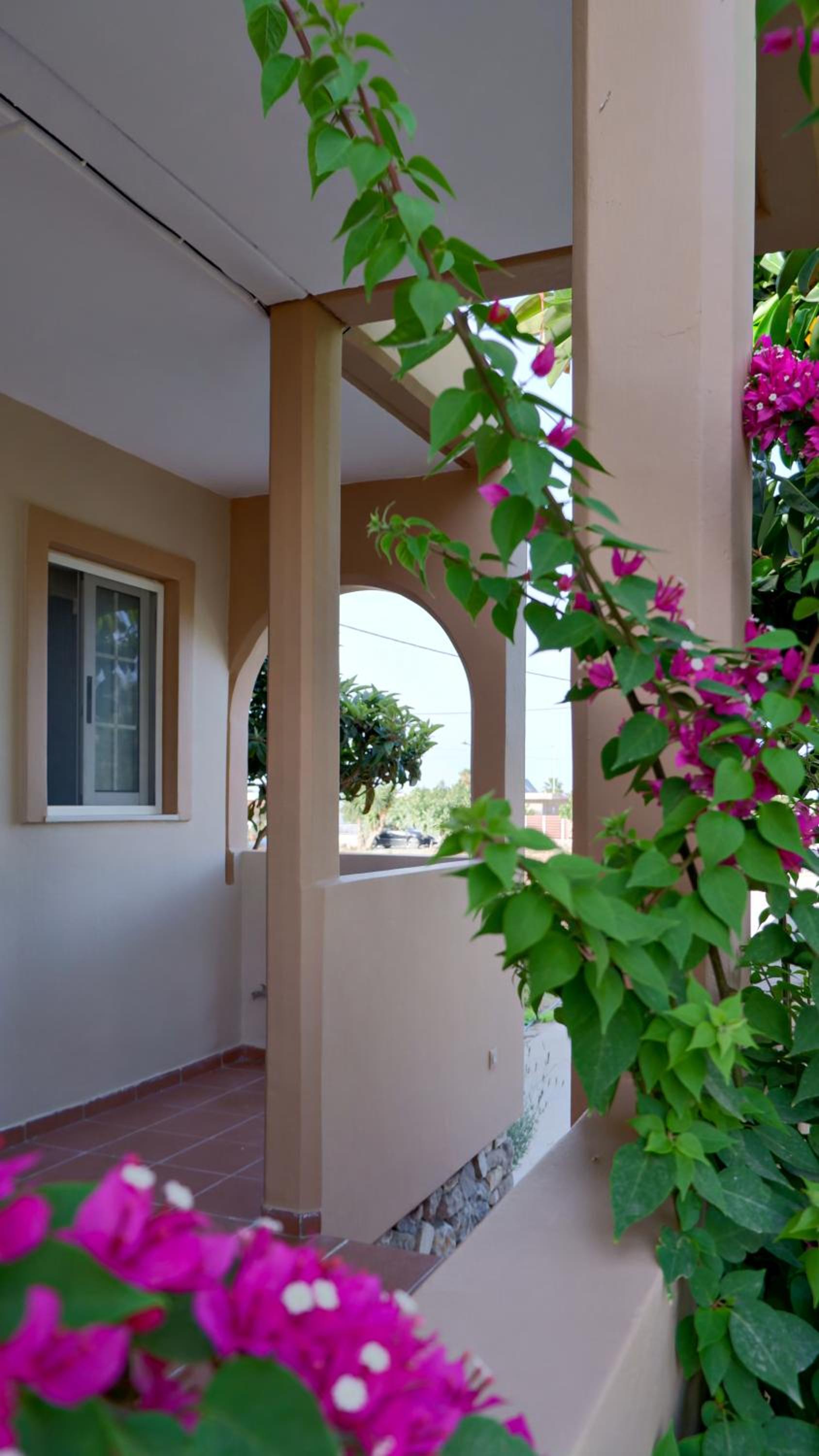 Kamara Apartments Marmari