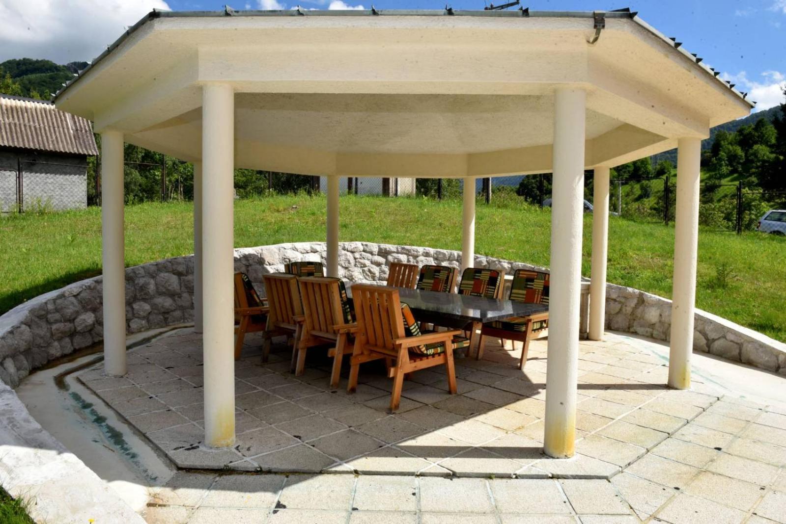 Villa Tara
