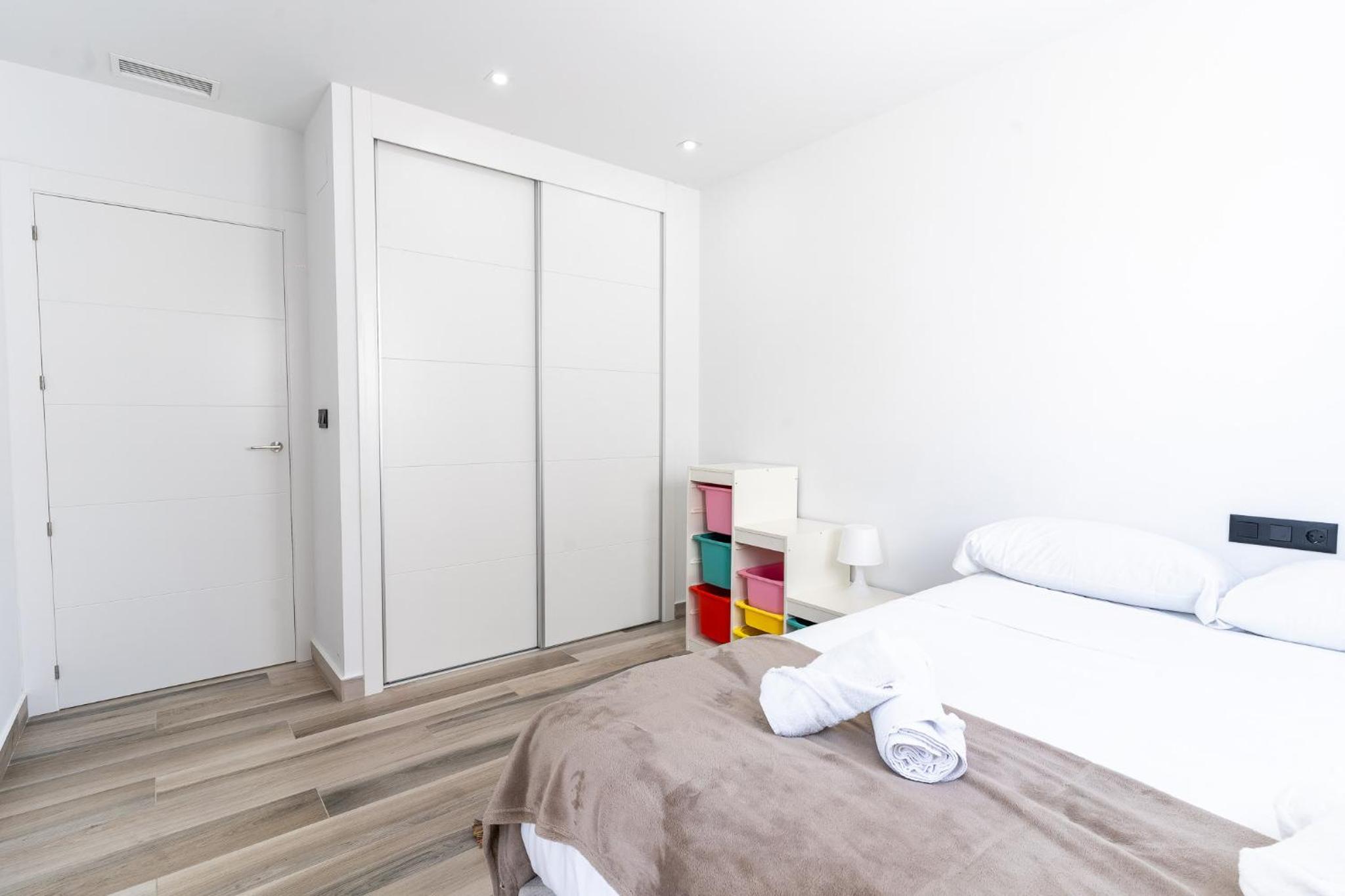 Lake House by United Renters