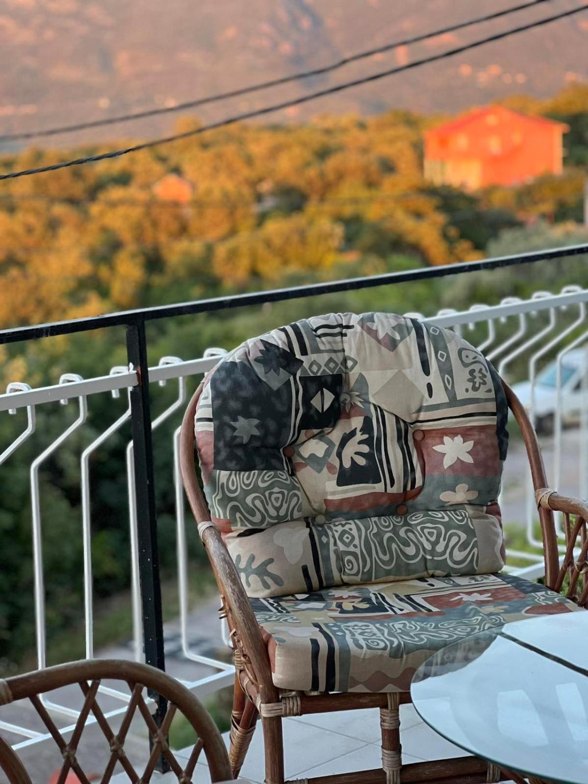 Villa Bubanja with shared pool