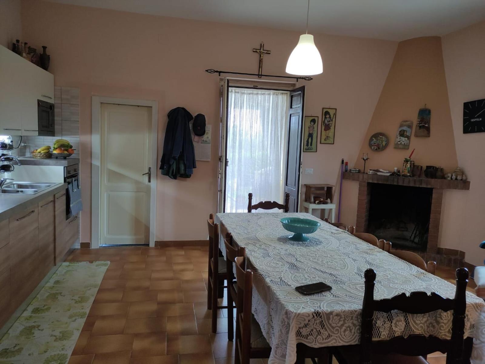 Photo 34