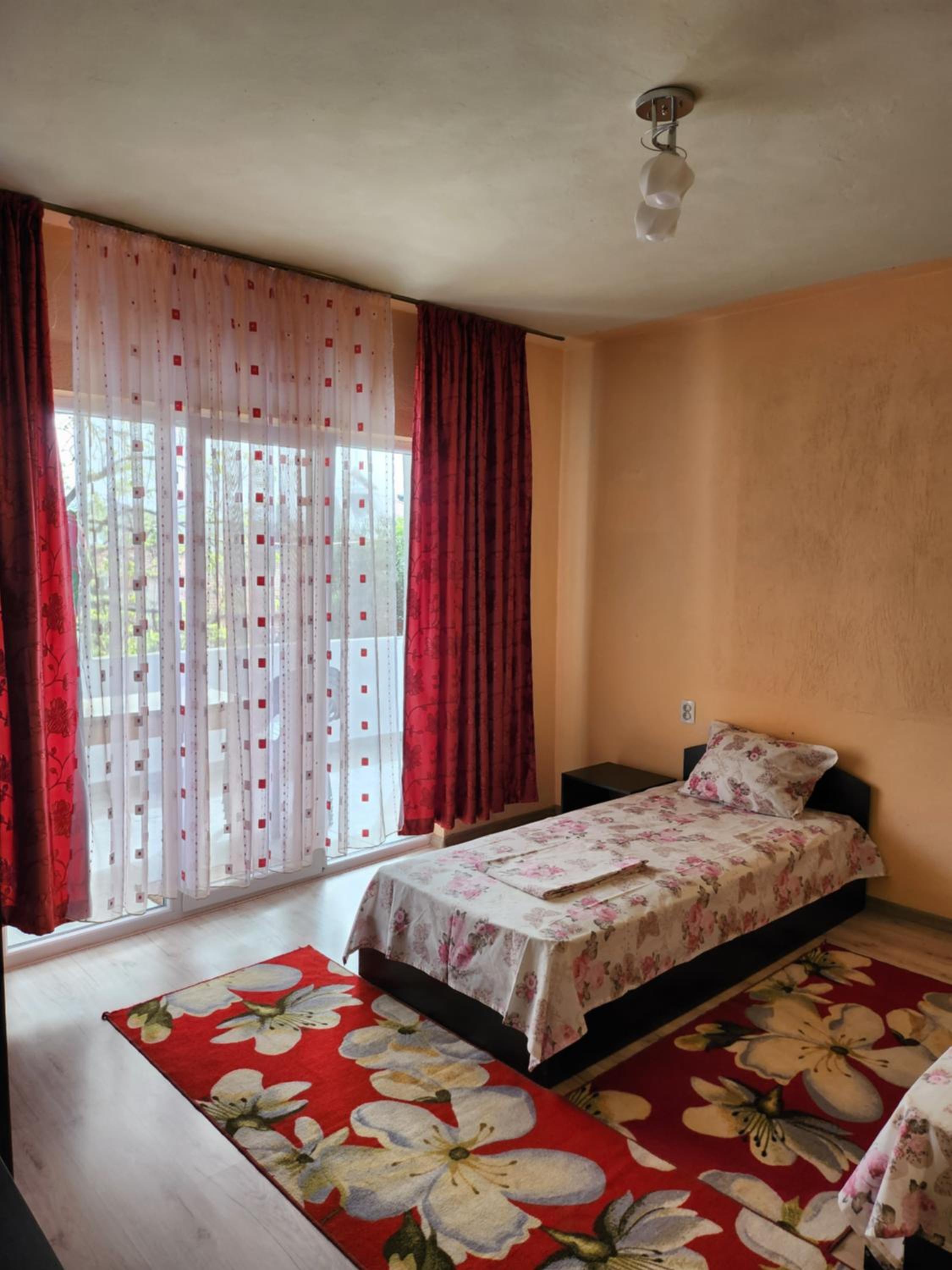 Apartment Lachevi