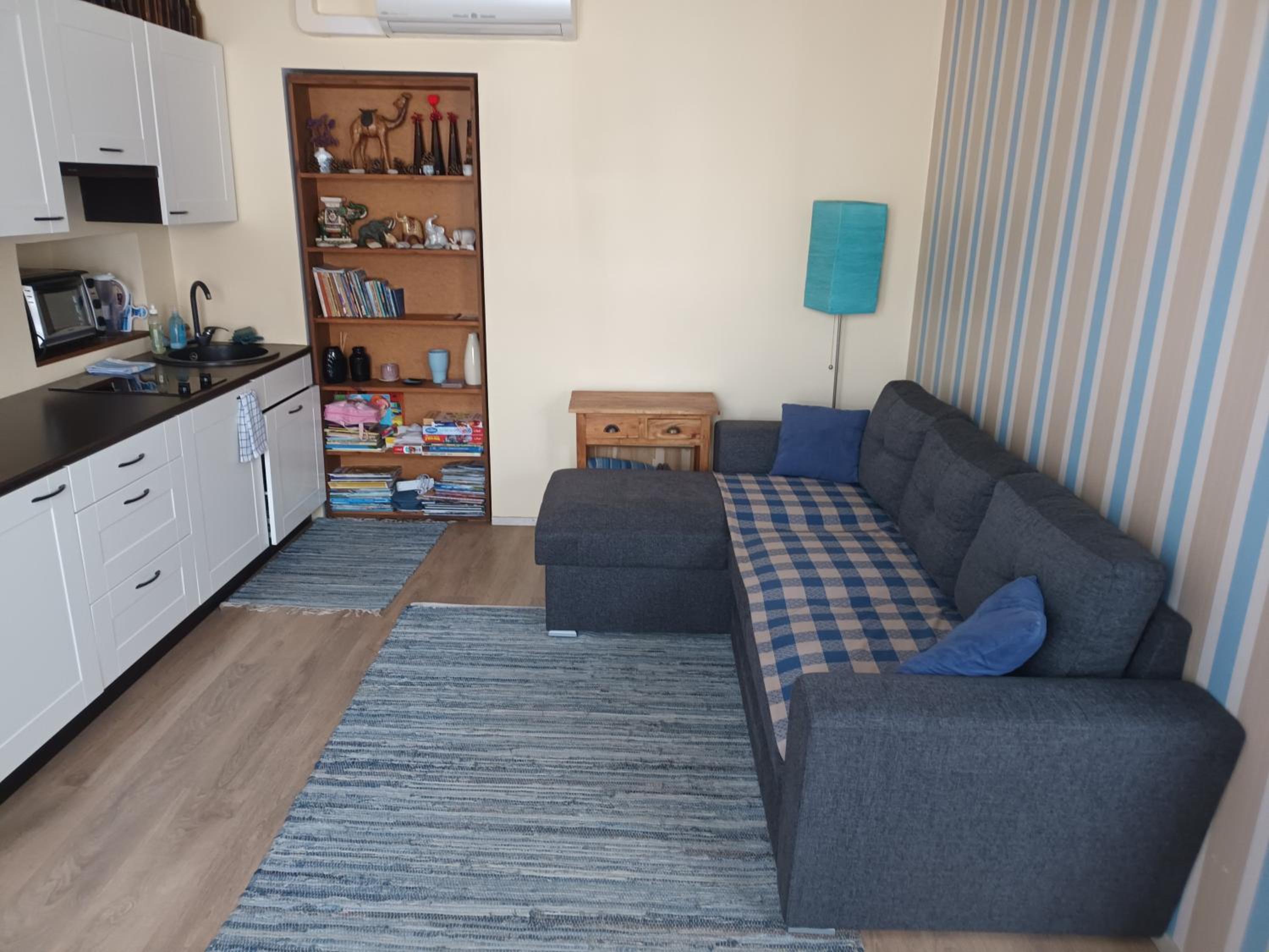 Arens rent Kohtu 2A Apartment