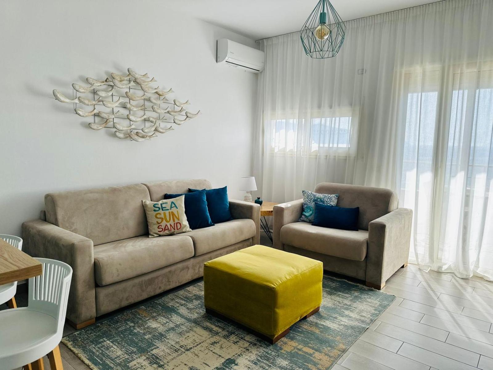 Sunny Hill Apartment