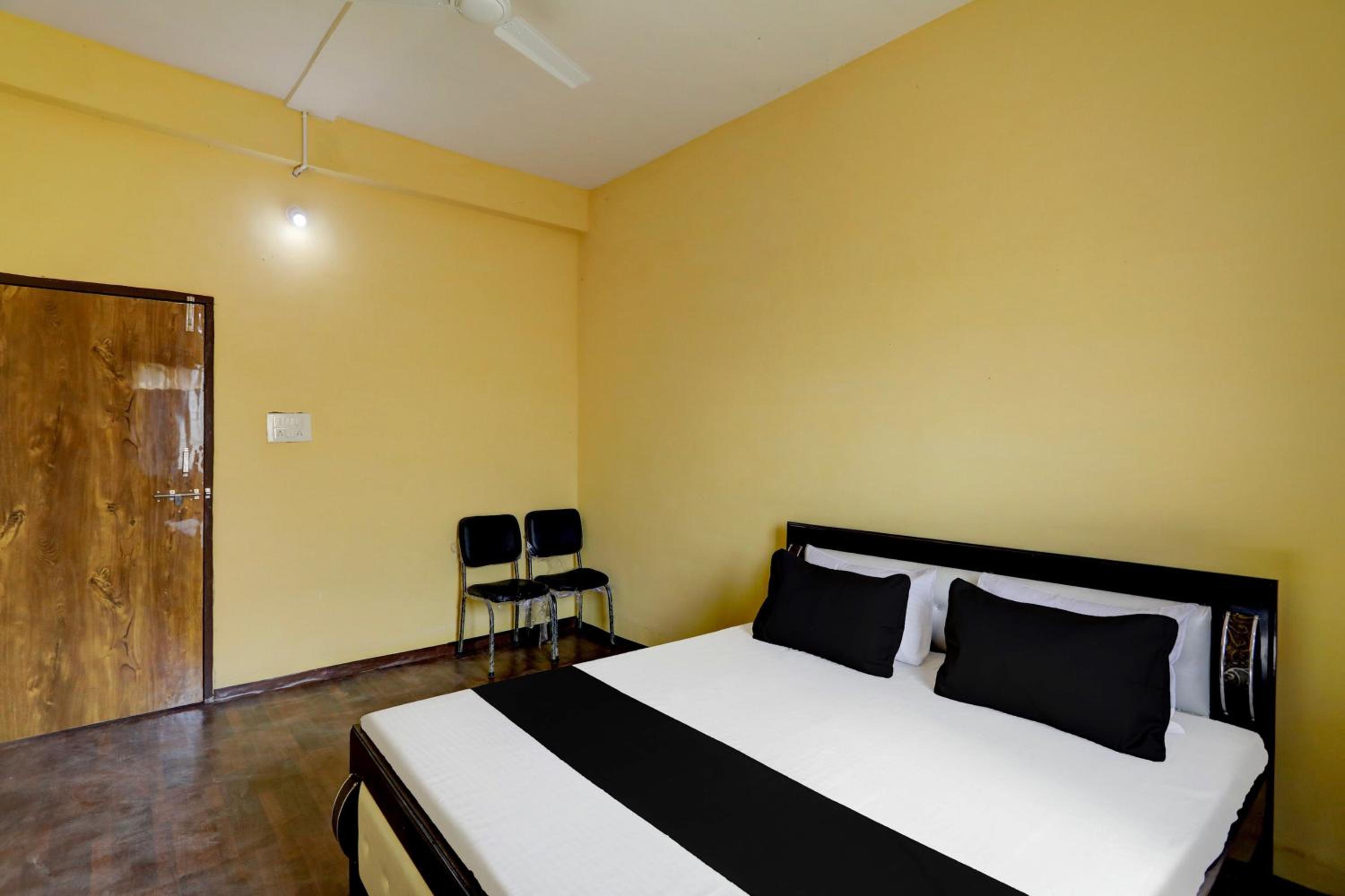 SPOT ON City Guest House view 5