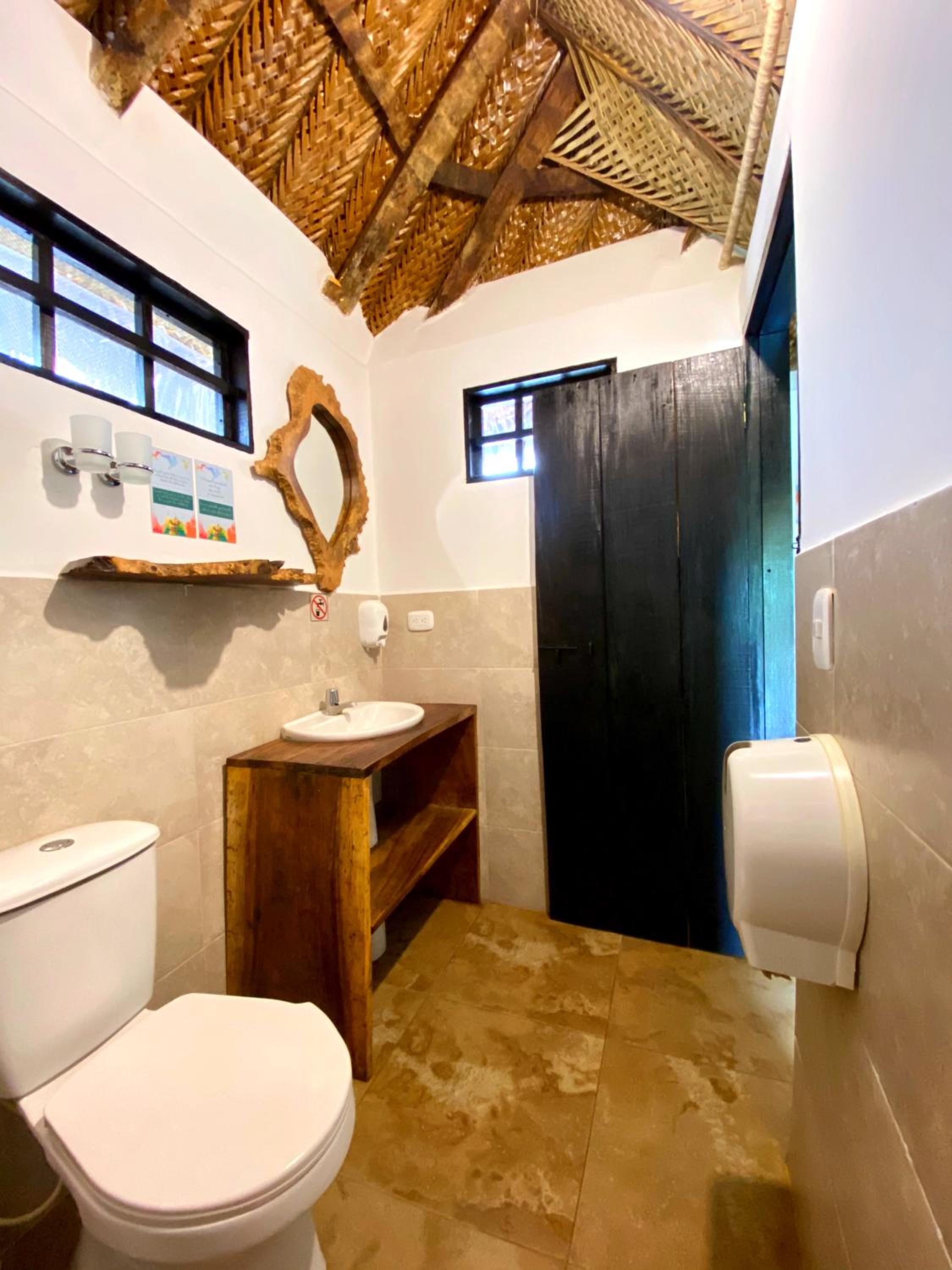 Quetzal Dorado Eco-Lodge by Mareygua