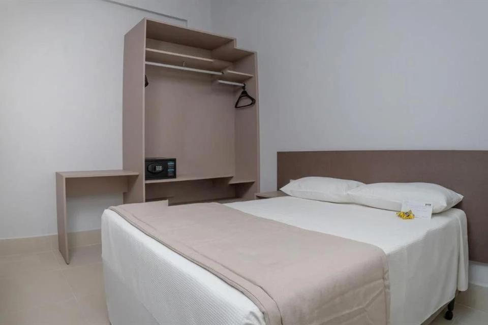 LAGOA ECO TOWERs