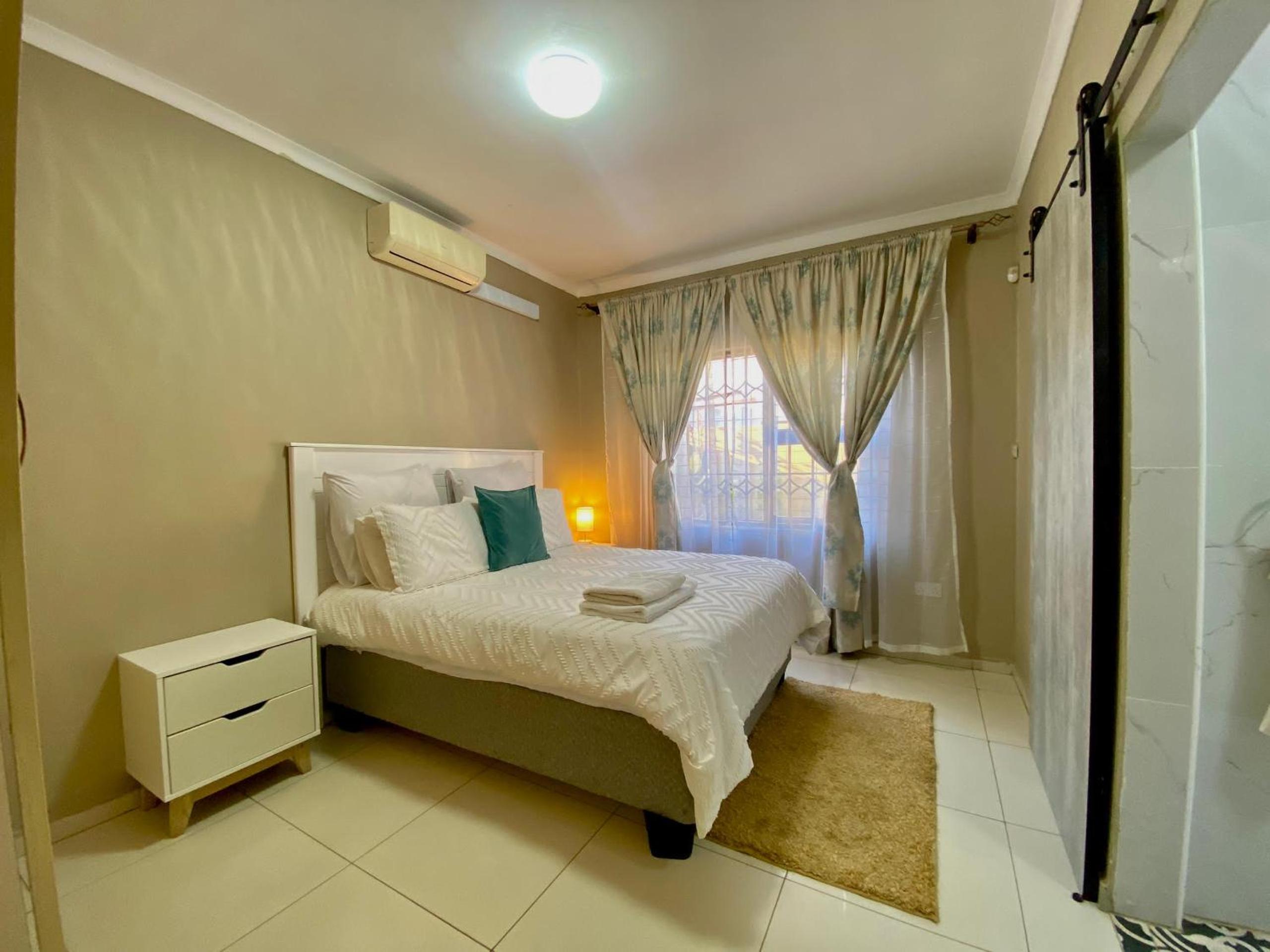 Central Gabs Oasis: 2BR-Retreat