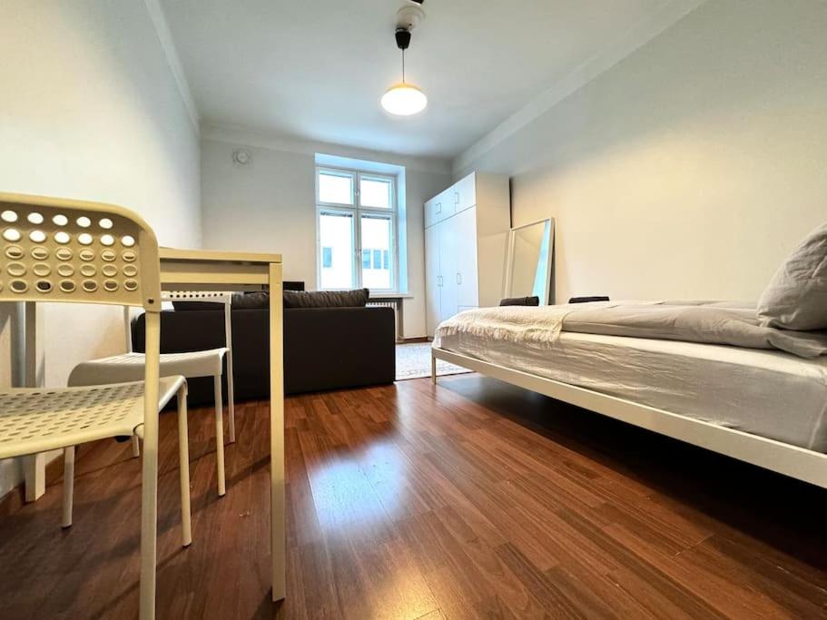 Hello Helsinki - Cozy Studio Center view 2