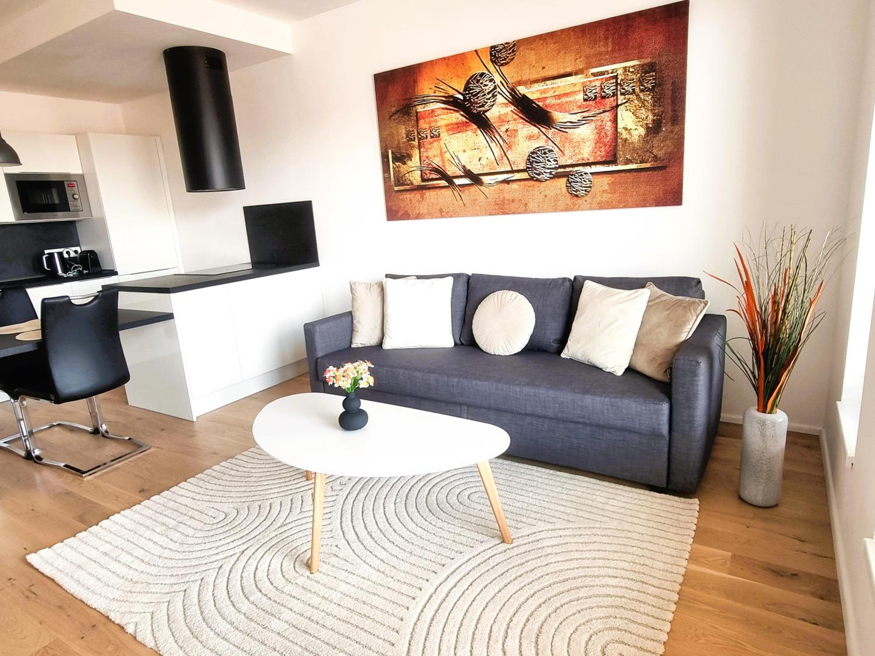 Luxurious Apartment Near the Center - Entire Unit