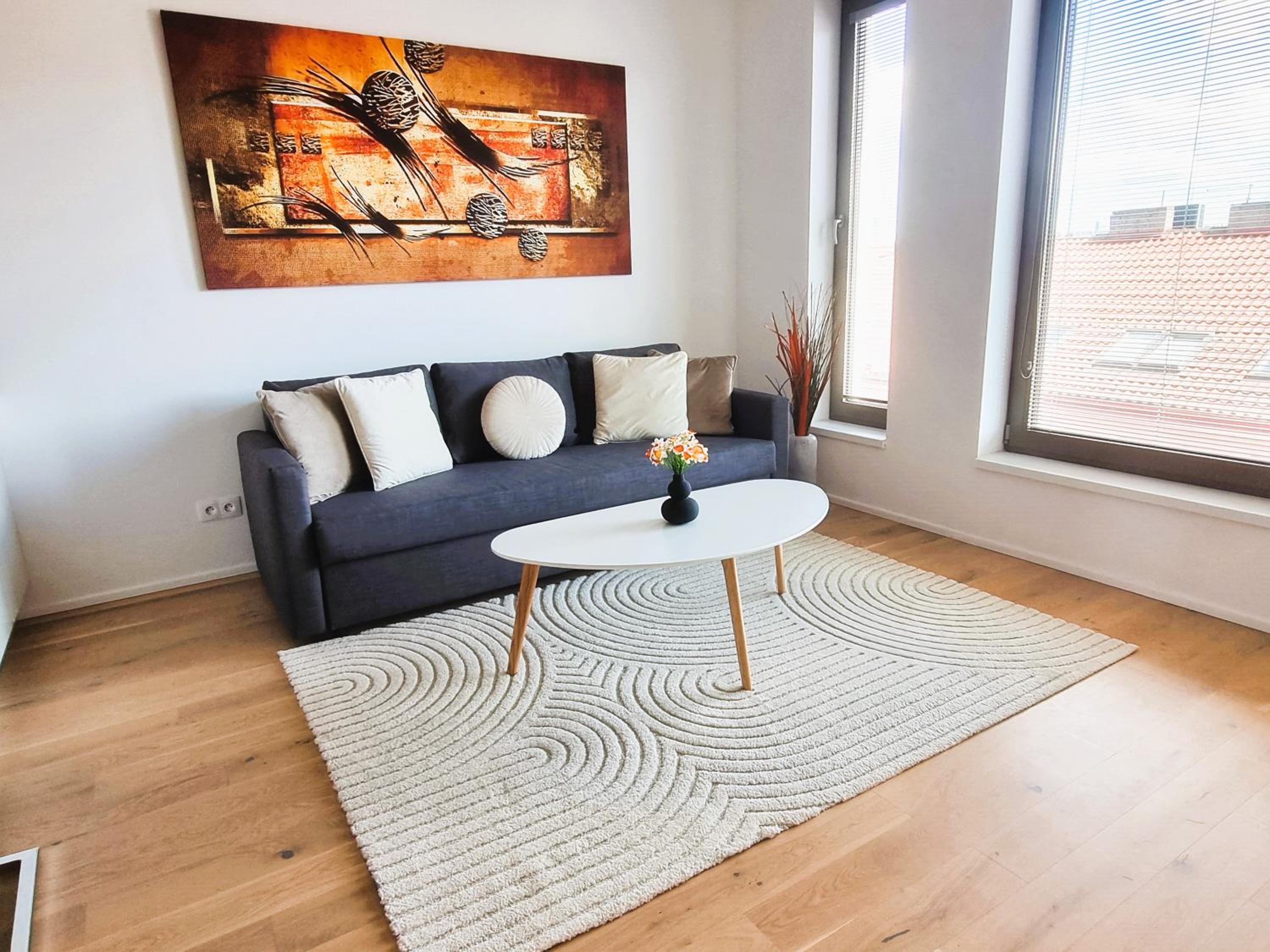 Luxurious Apartment Near the Center - Entire Unit