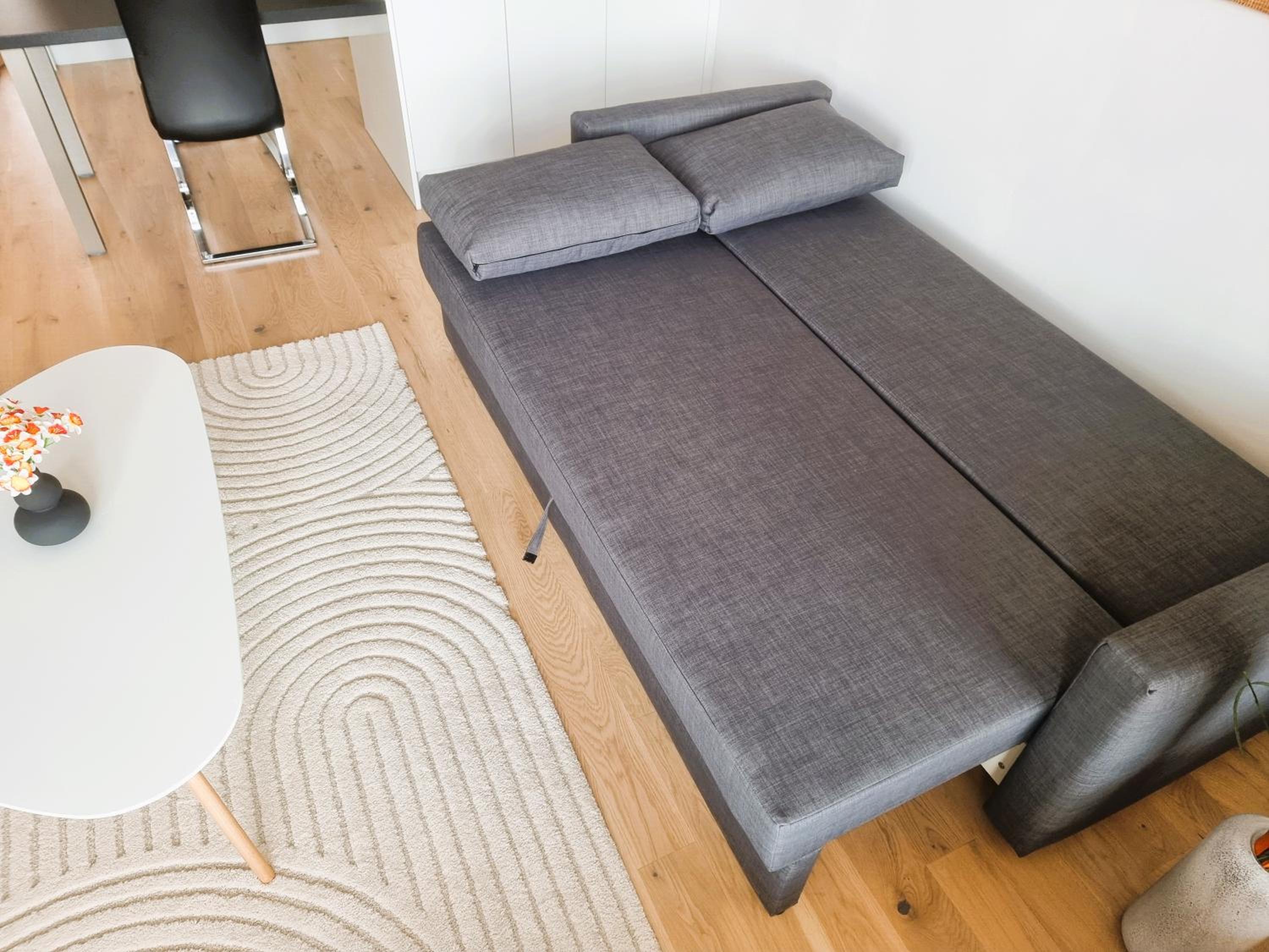 Luxurious Apartment Near the Center - Entire Unit