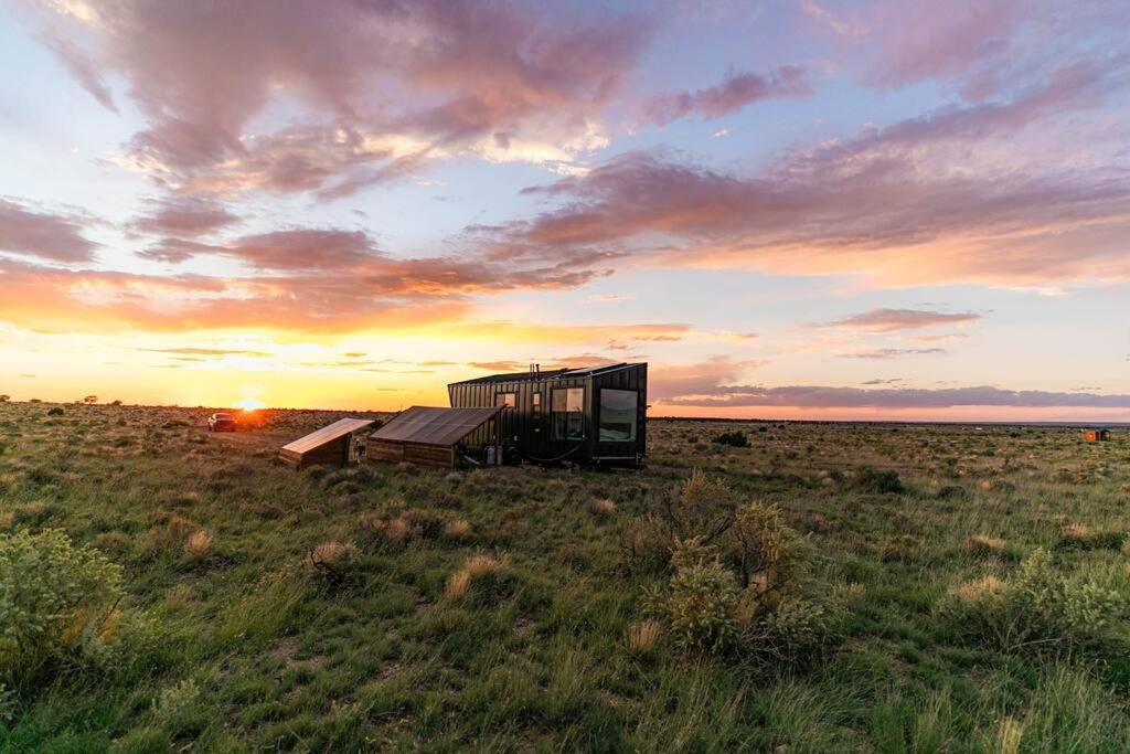 Grand Canyon Stargazing Off-Grid Tiny Home in Valle, US