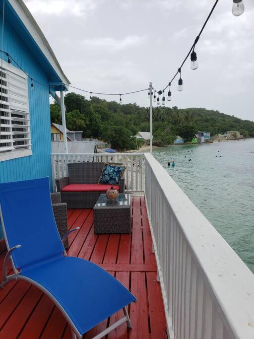 The Red Door Beach House, Buye Beach view 4