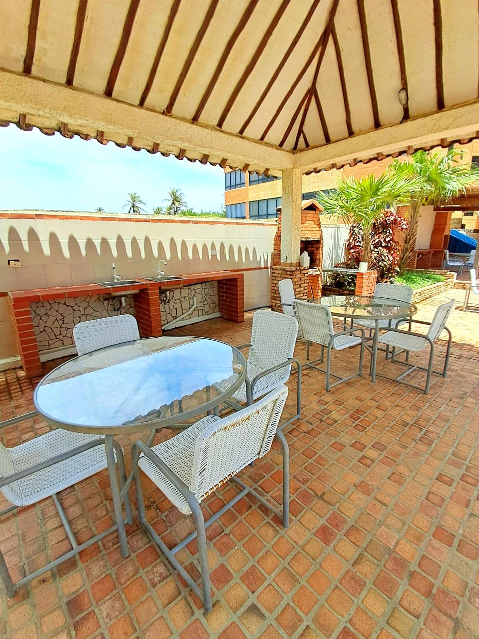 Apartamento con vista al Mar y salida a la playa view 3