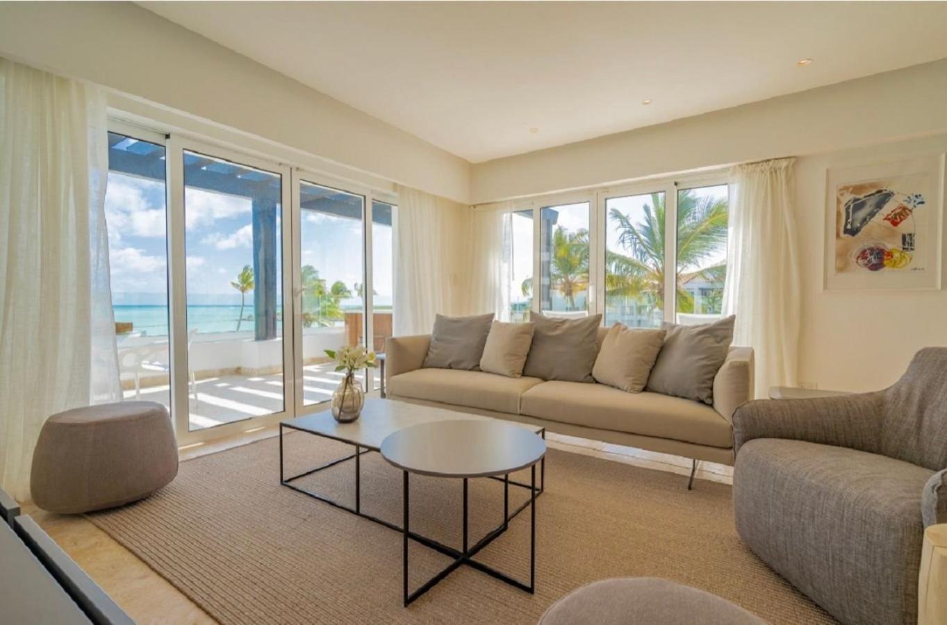 Punta Palmera Beach Front and pool views Cap Cana