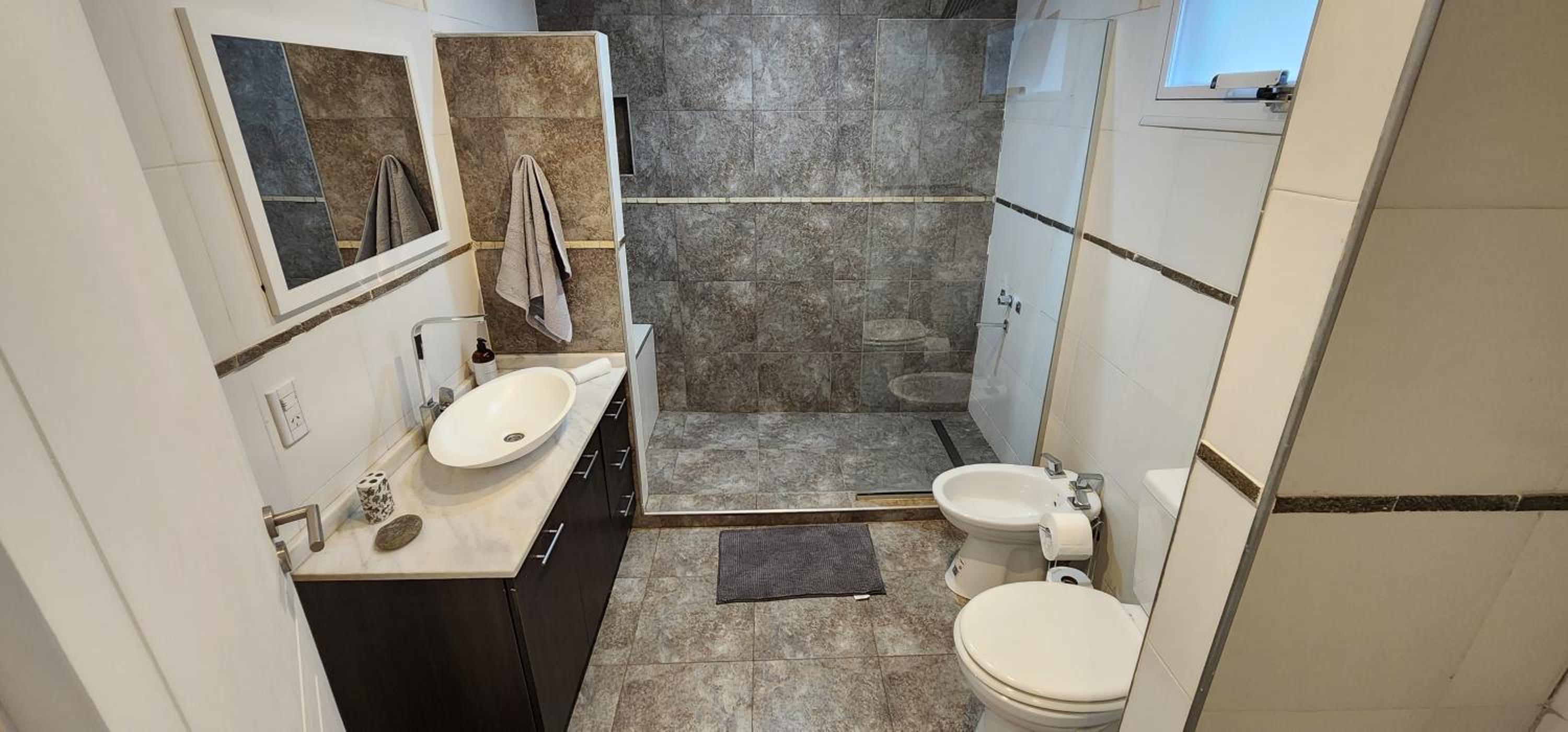 La cascada suites