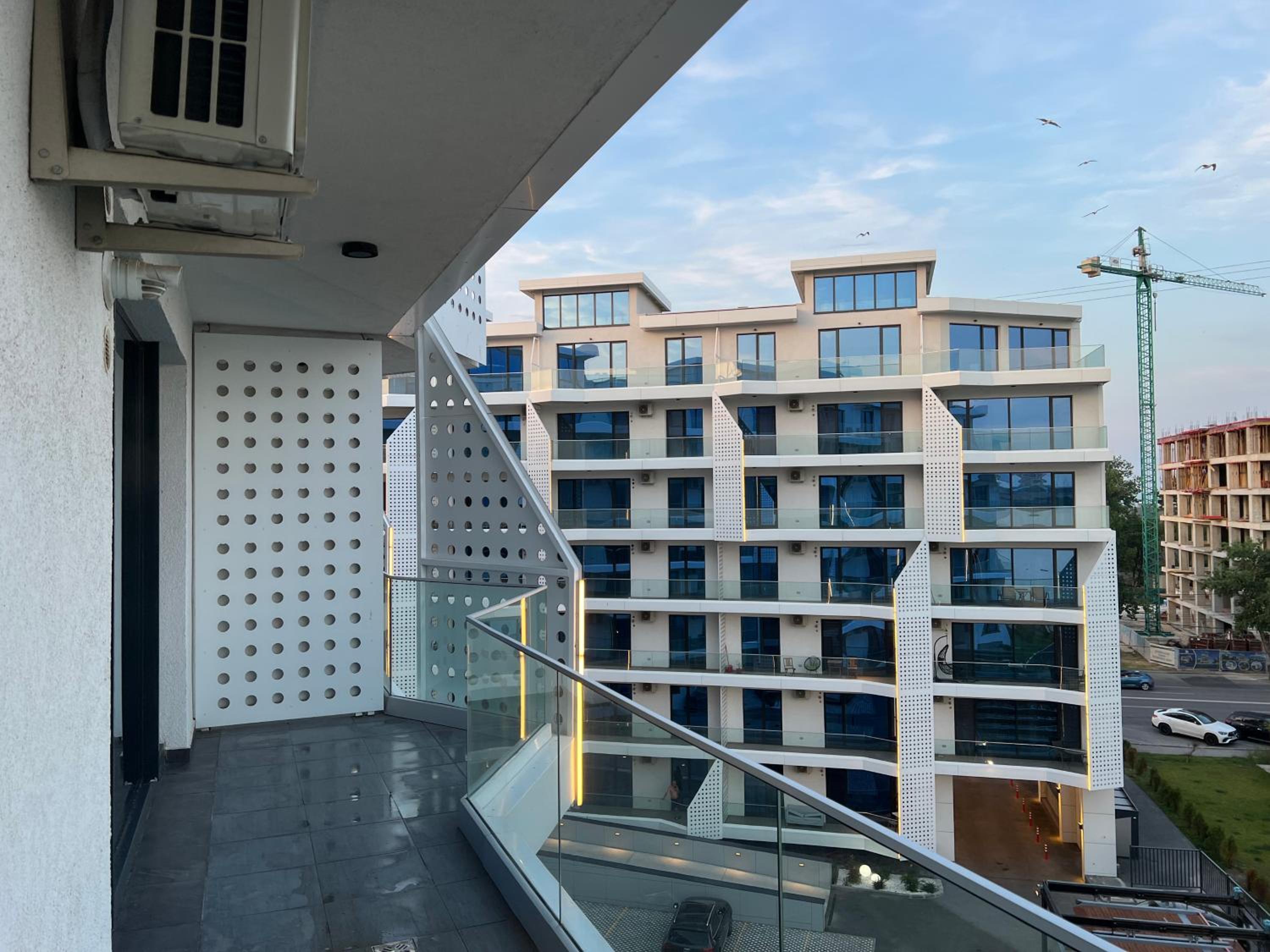 Mamaia Suite-Lake On Apartment