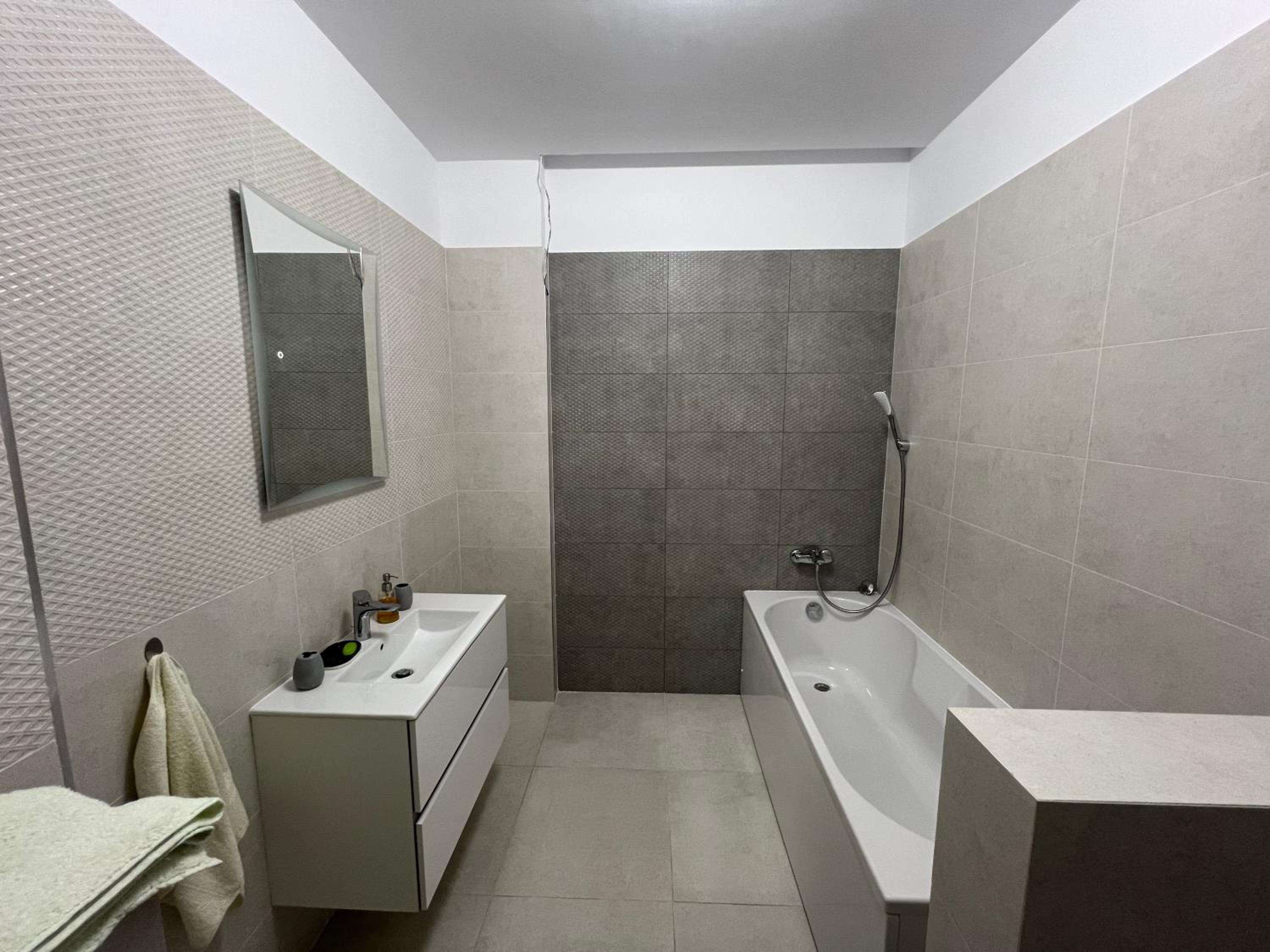 Mamaia Suite-Lake On Apartment