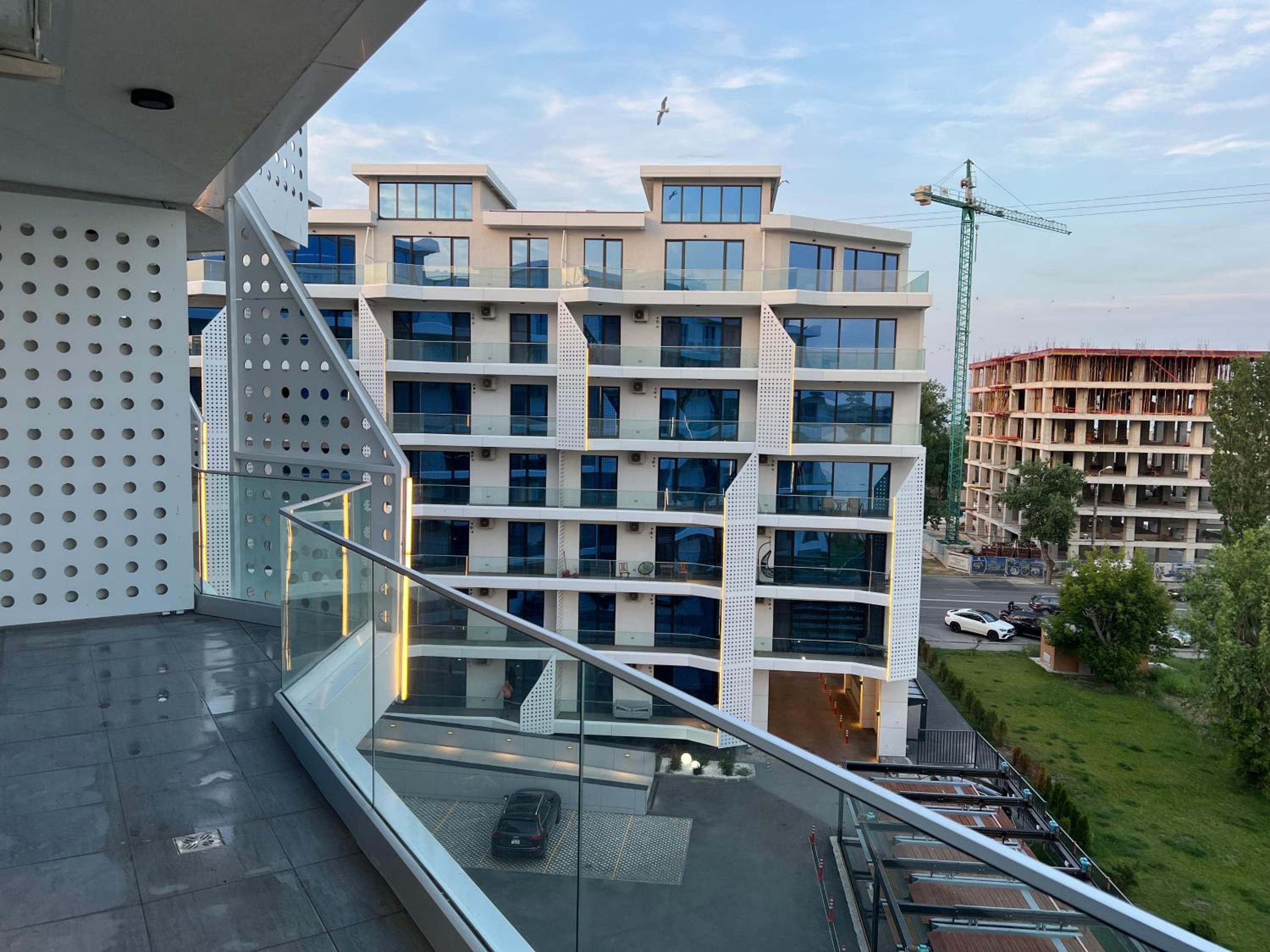 Mamaia Suite-Lake On Apartment